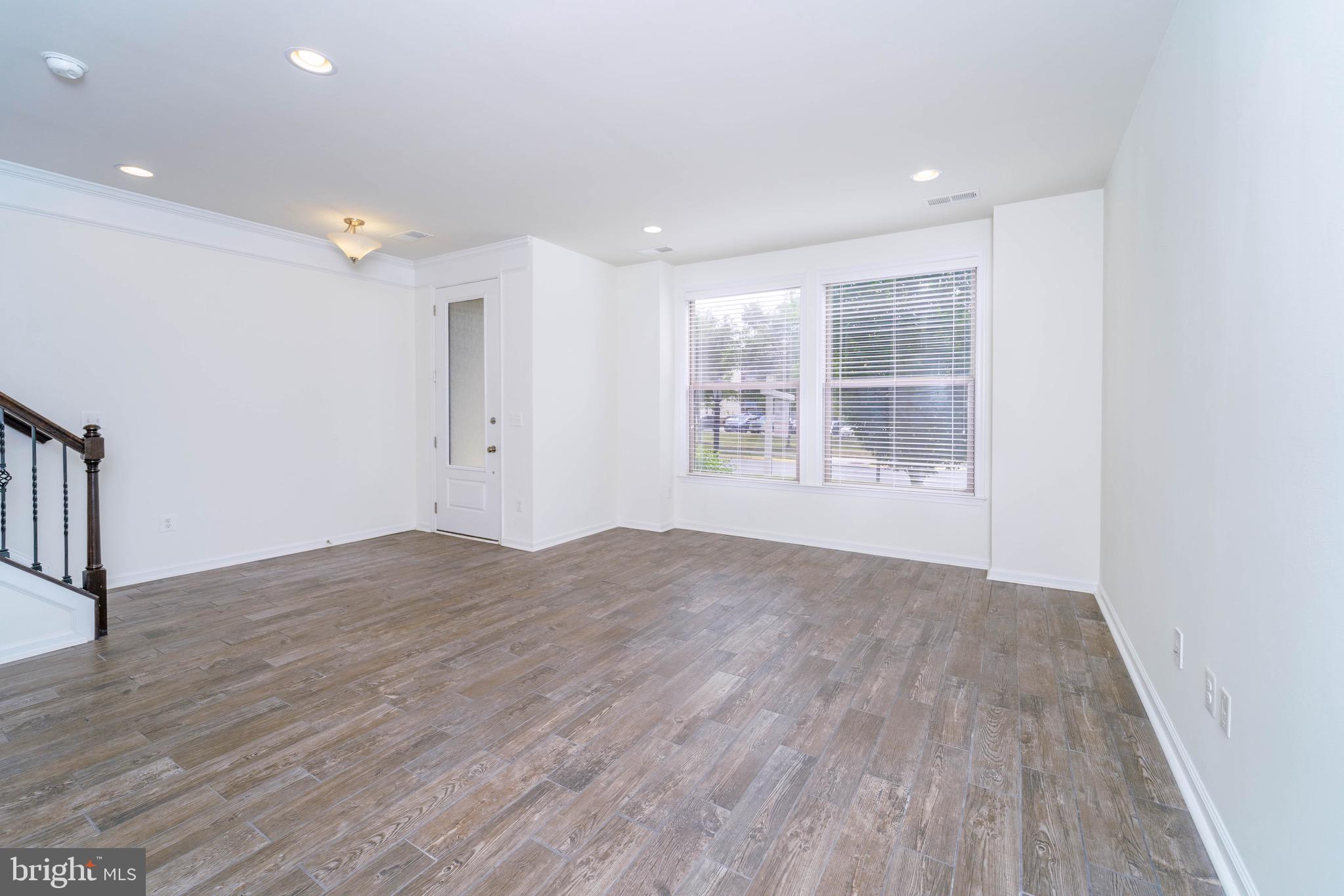 23503 ADAGIO TERRACE