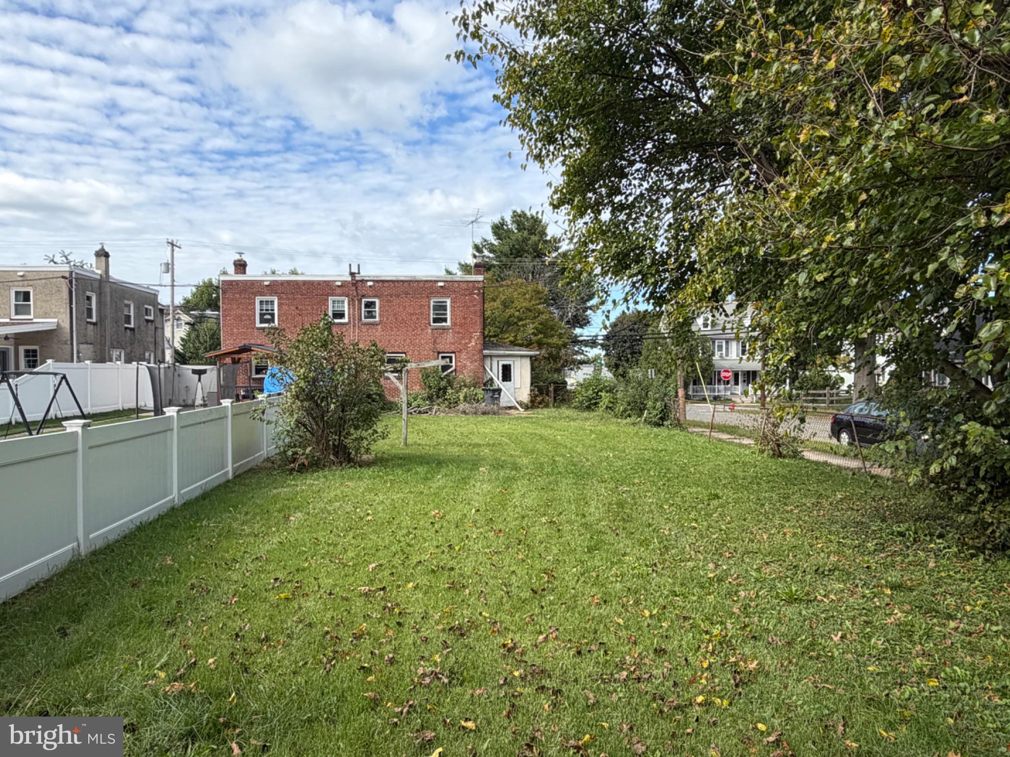 1000 W BRIDGE STREET