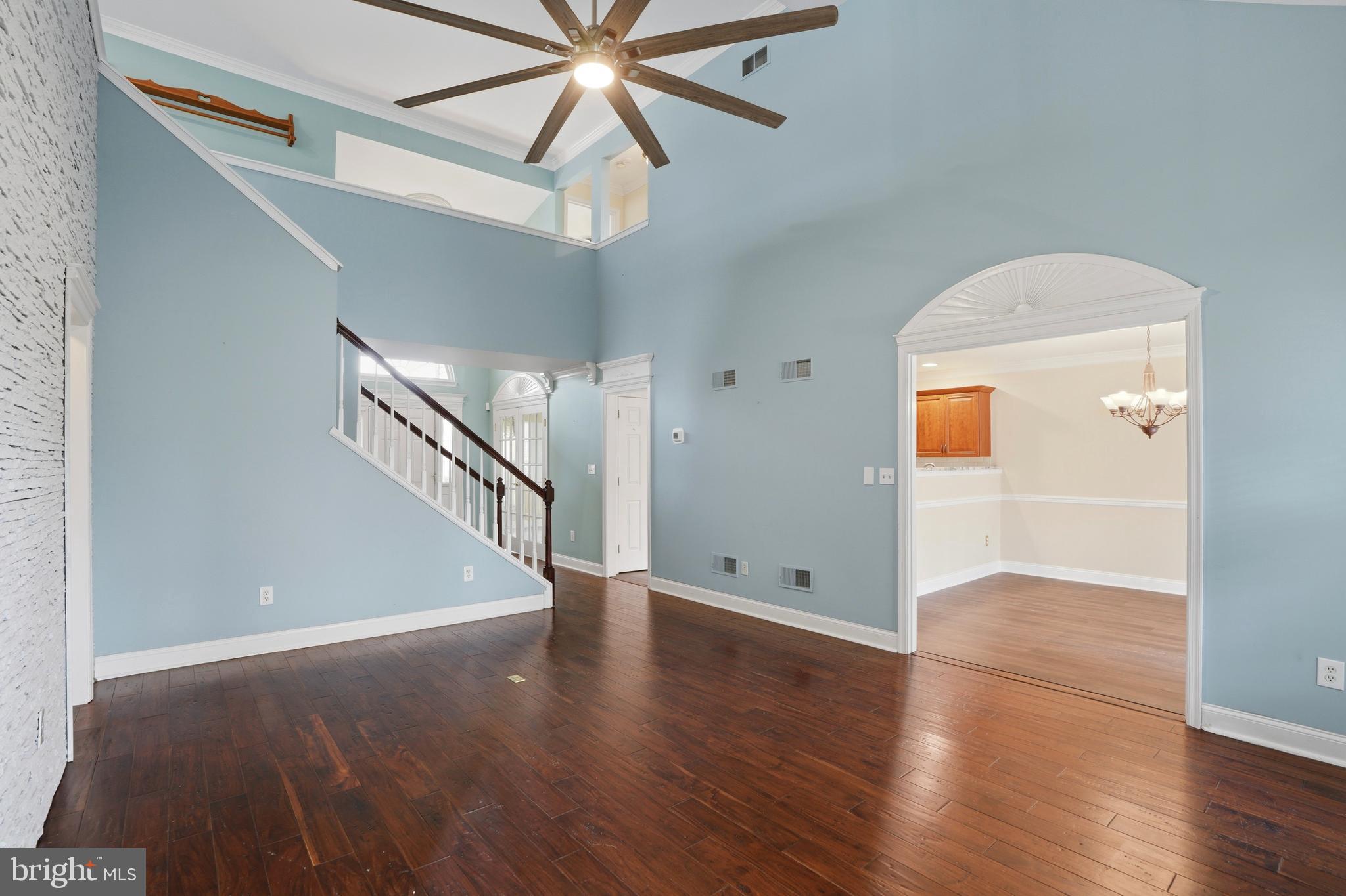 ROLLING MEADOWS - Residential