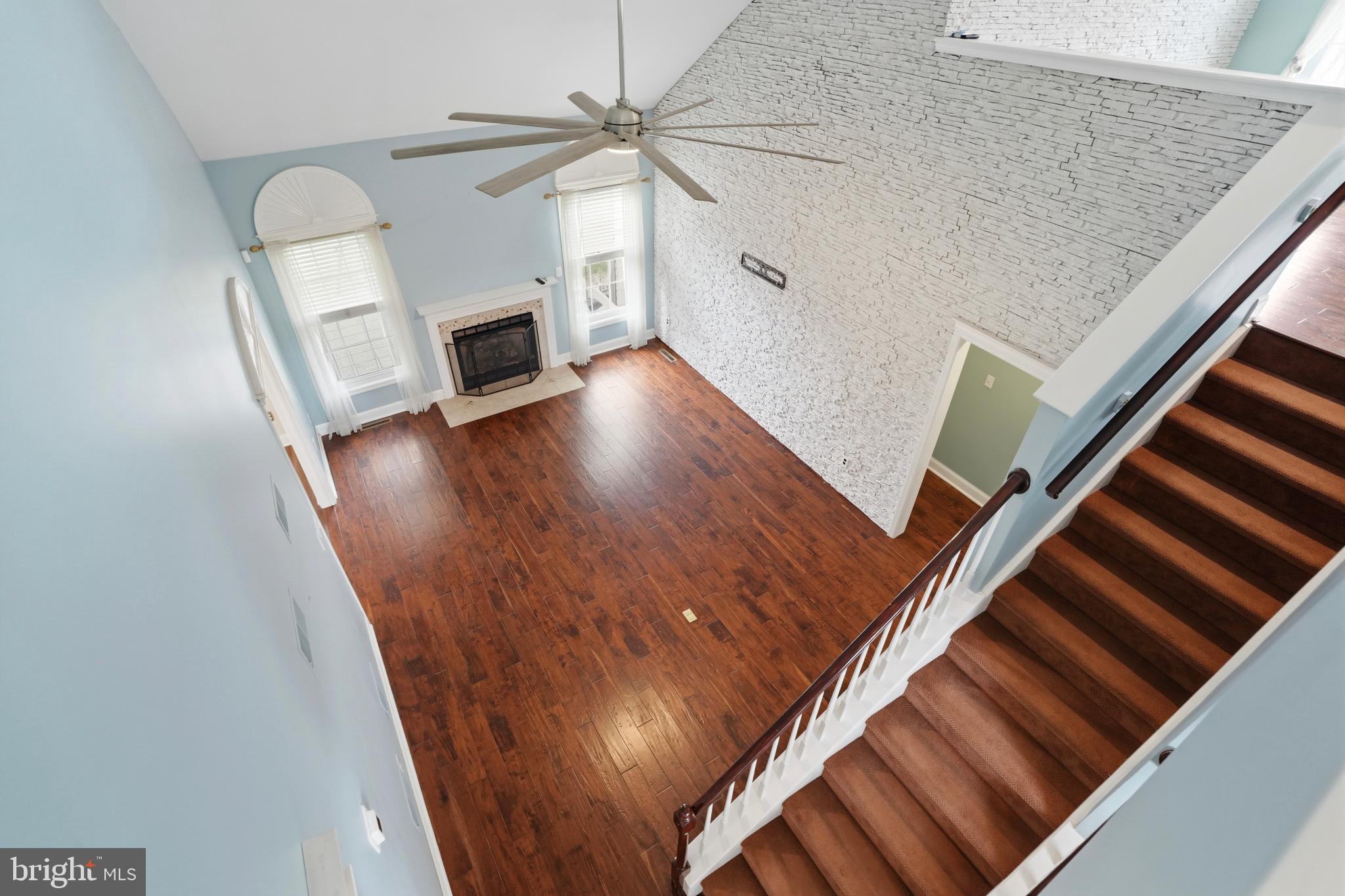 ROLLING MEADOWS - Residential