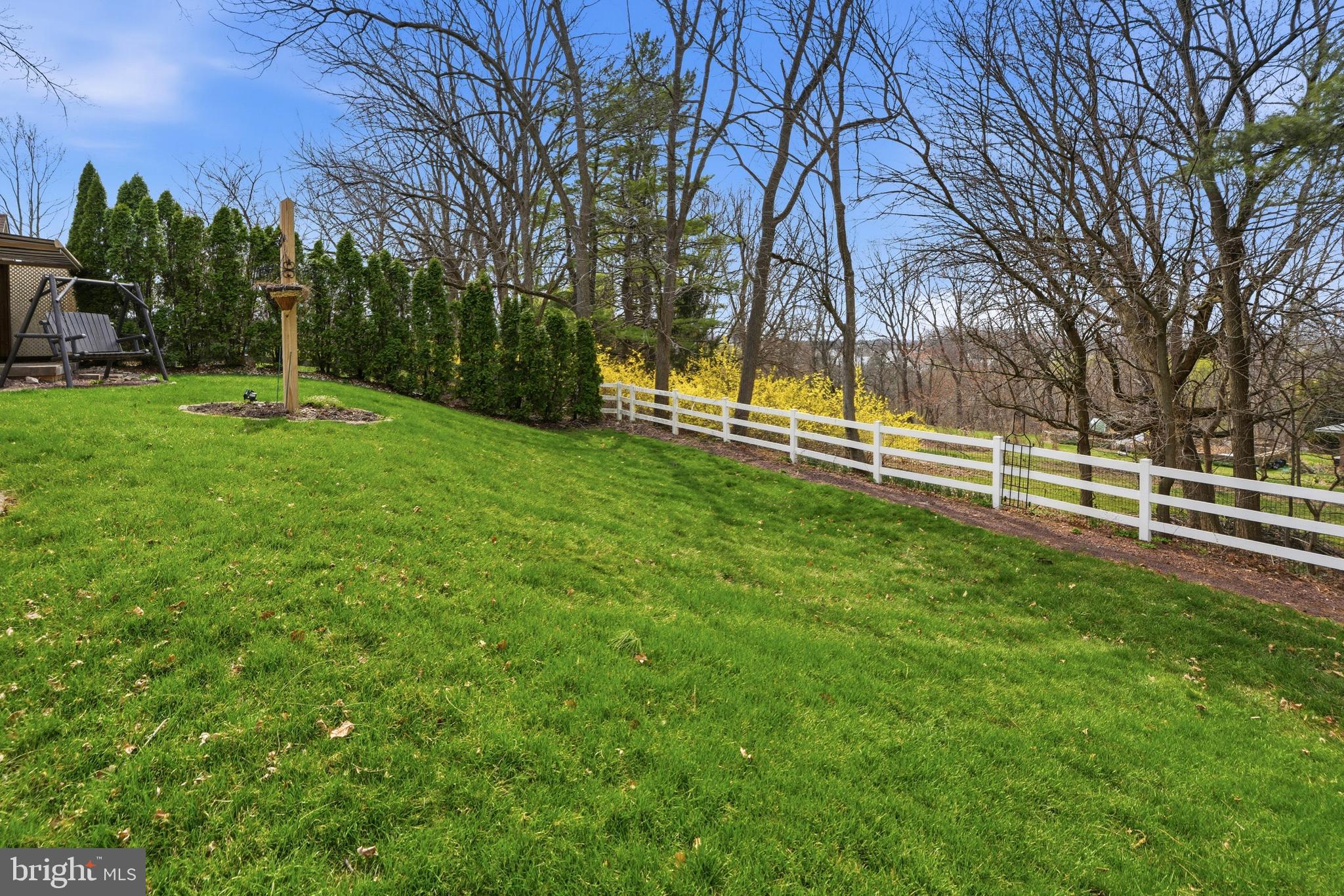 ROLLING MEADOWS - Residential