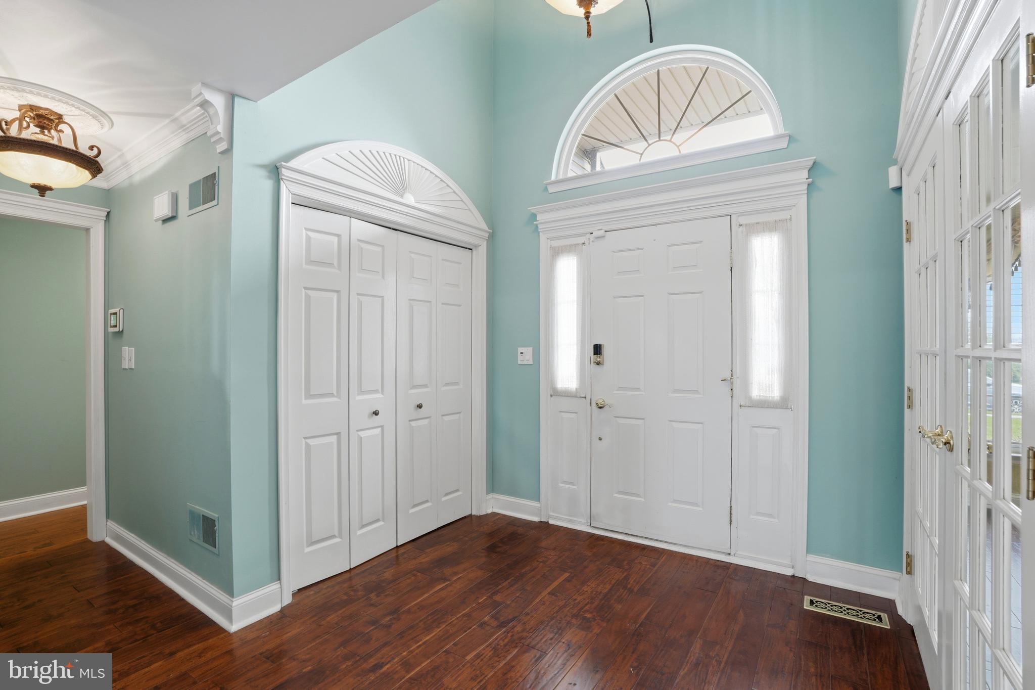 ROLLING MEADOWS - Residential