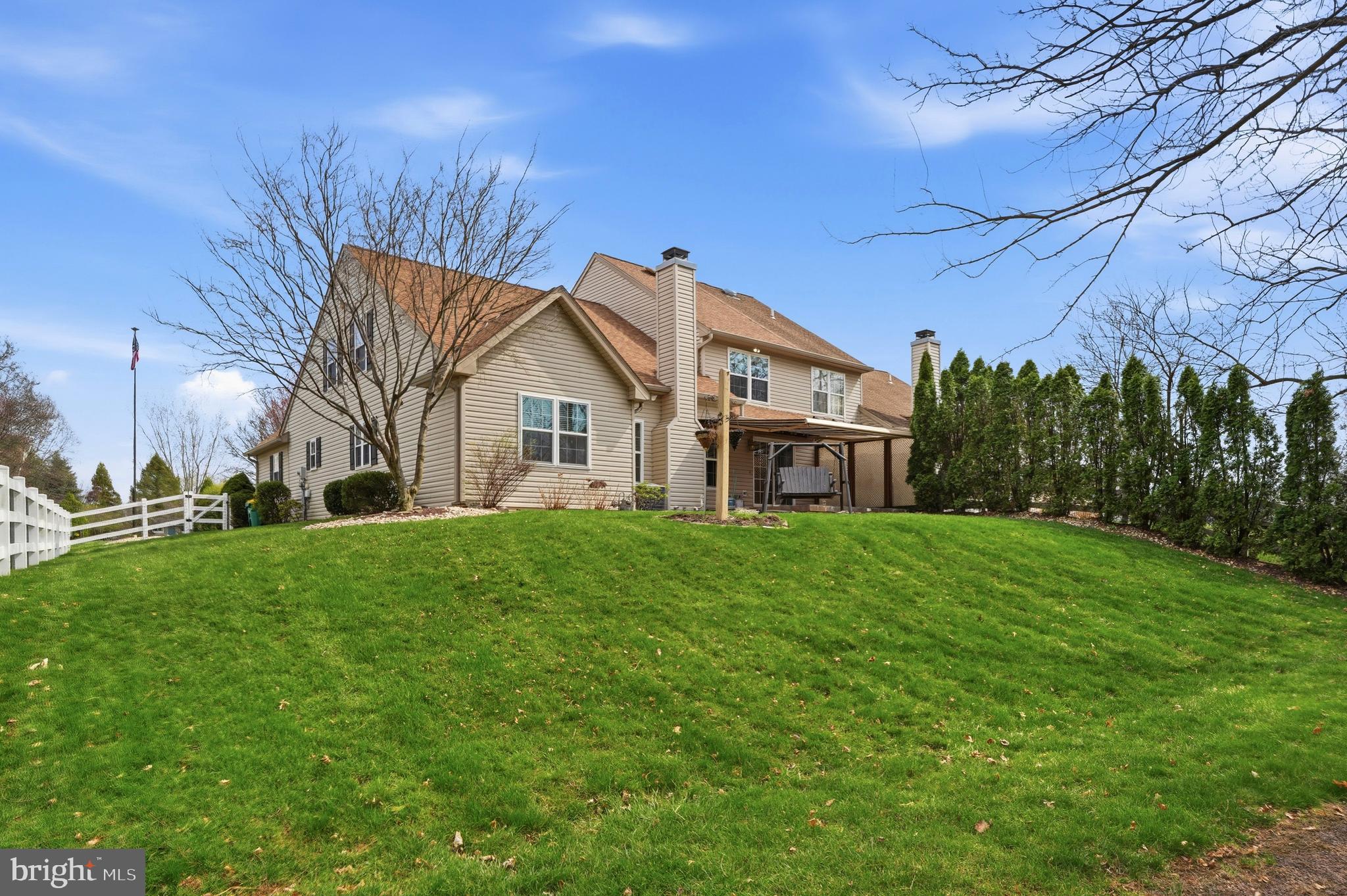 ROLLING MEADOWS - Residential