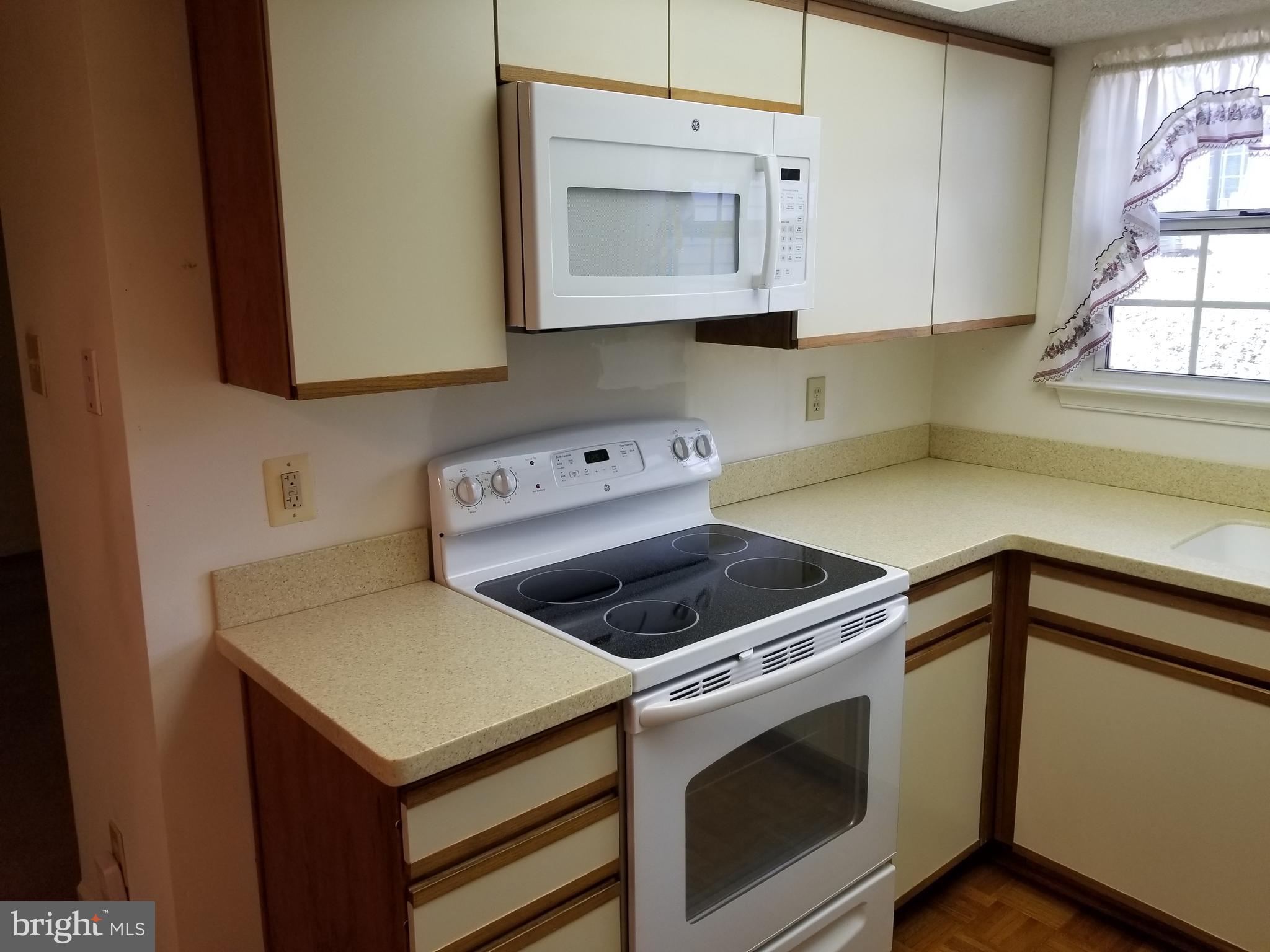 HEIGHTS AT PENDERBROOK - Residential