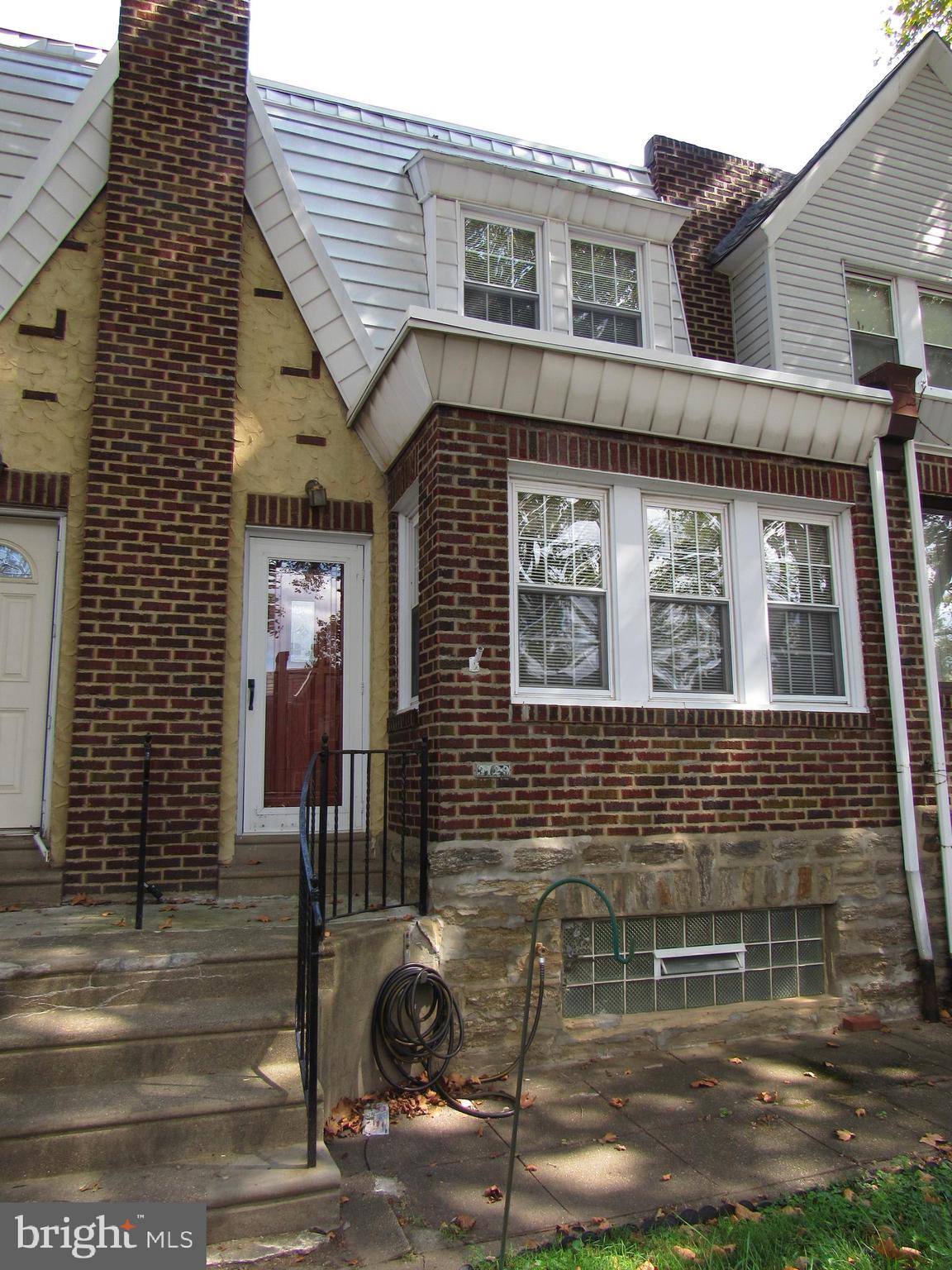 MAYFAIR (WEST) - Residential