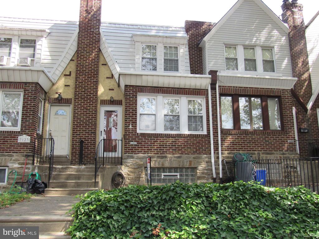 Photo of 3129 Fanshawe St, PHILADELPHIA, PA 19149 (MLS # PAPH2536054)