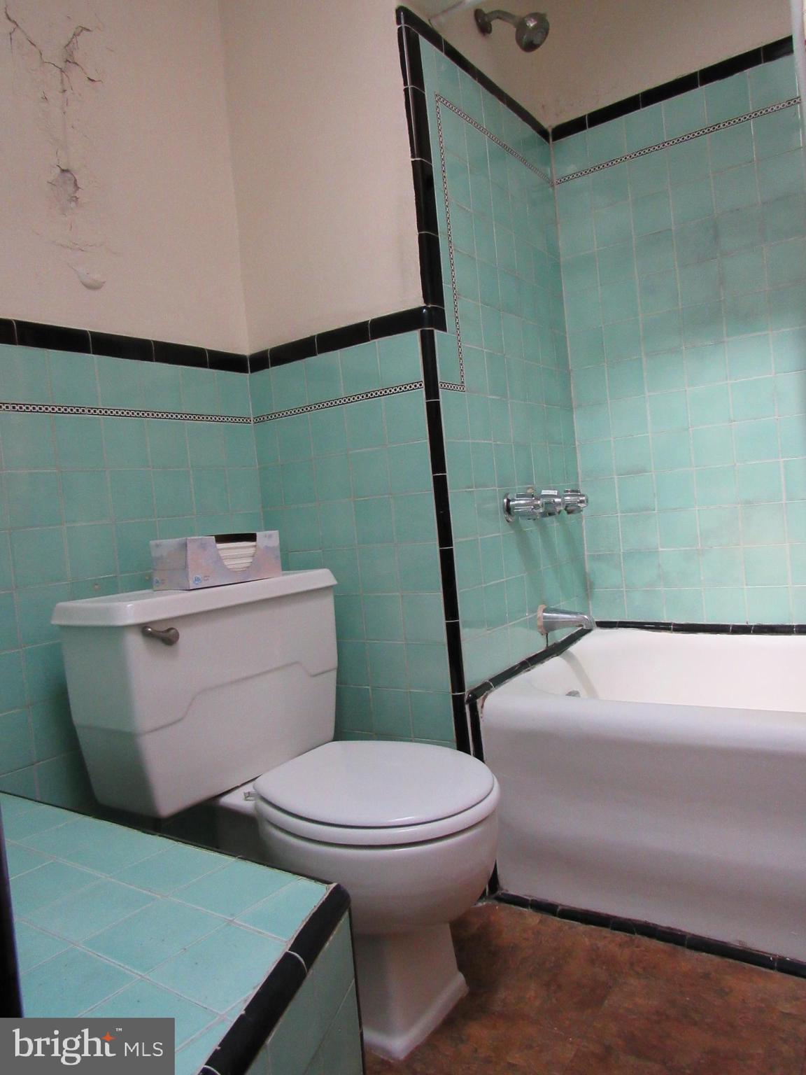 MAYFAIR (WEST) - Residential