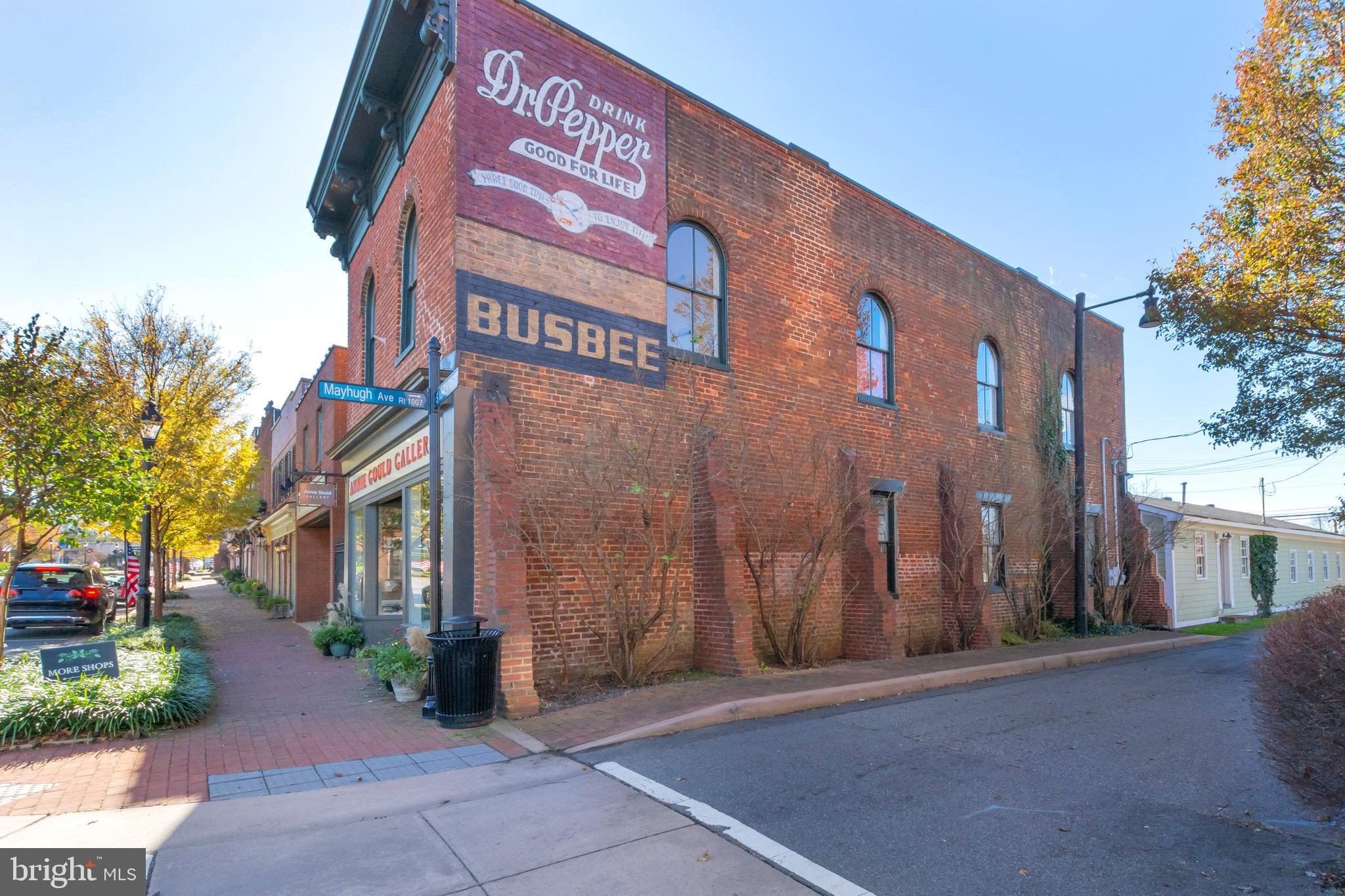 TOWN OF GORDONSVILLE - Residential