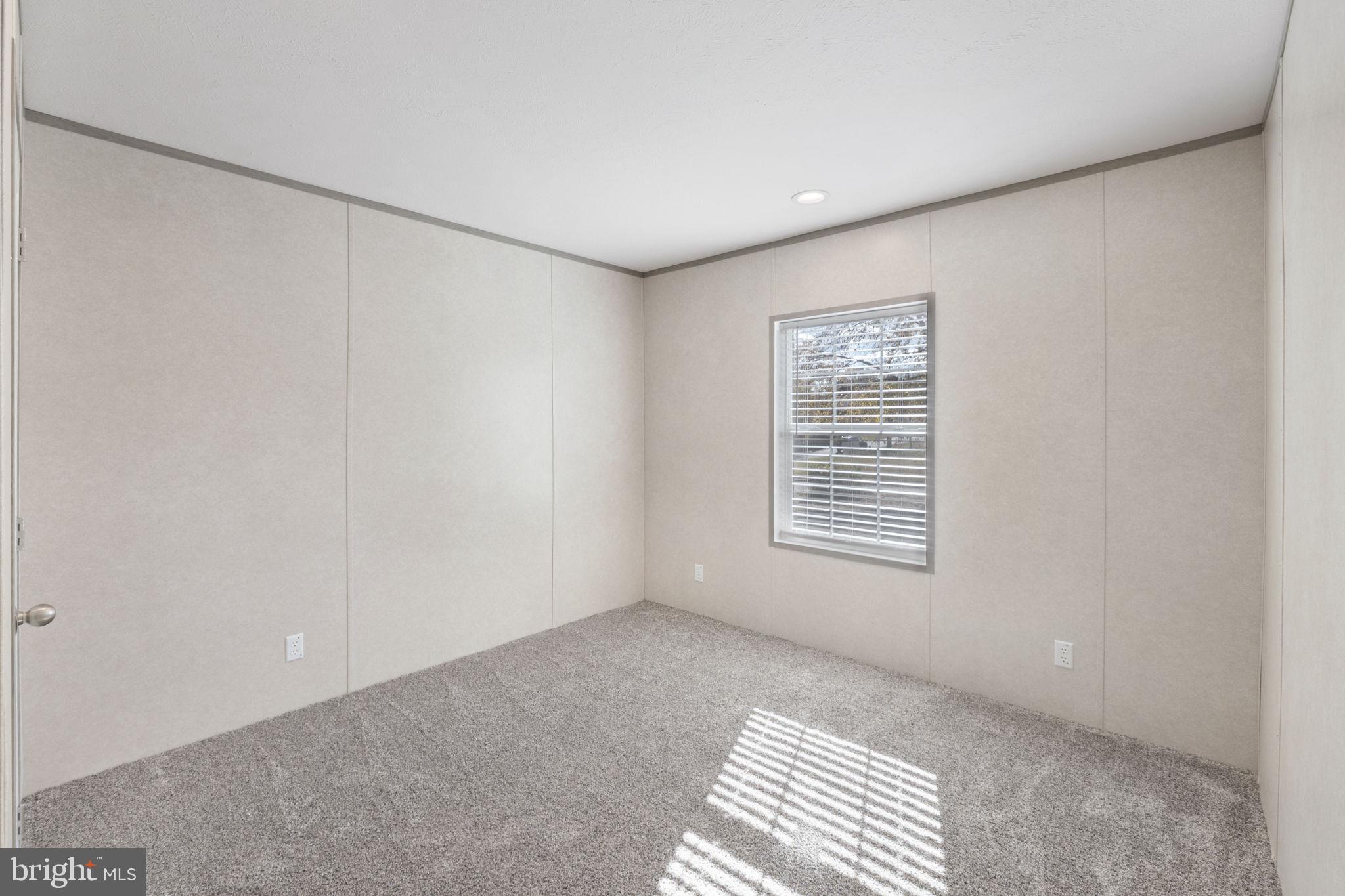 TOWN OF GORDONSVILLE - Residential