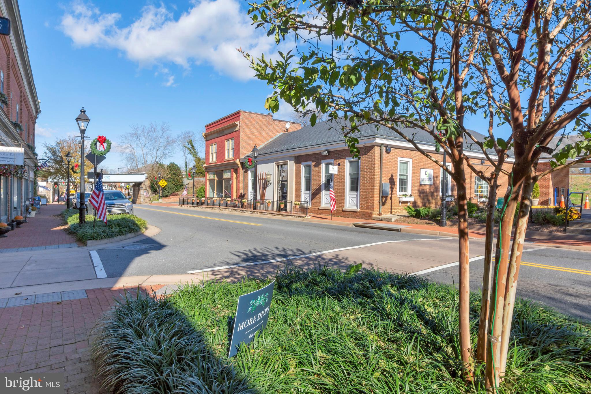 TOWN OF GORDONSVILLE - Residential