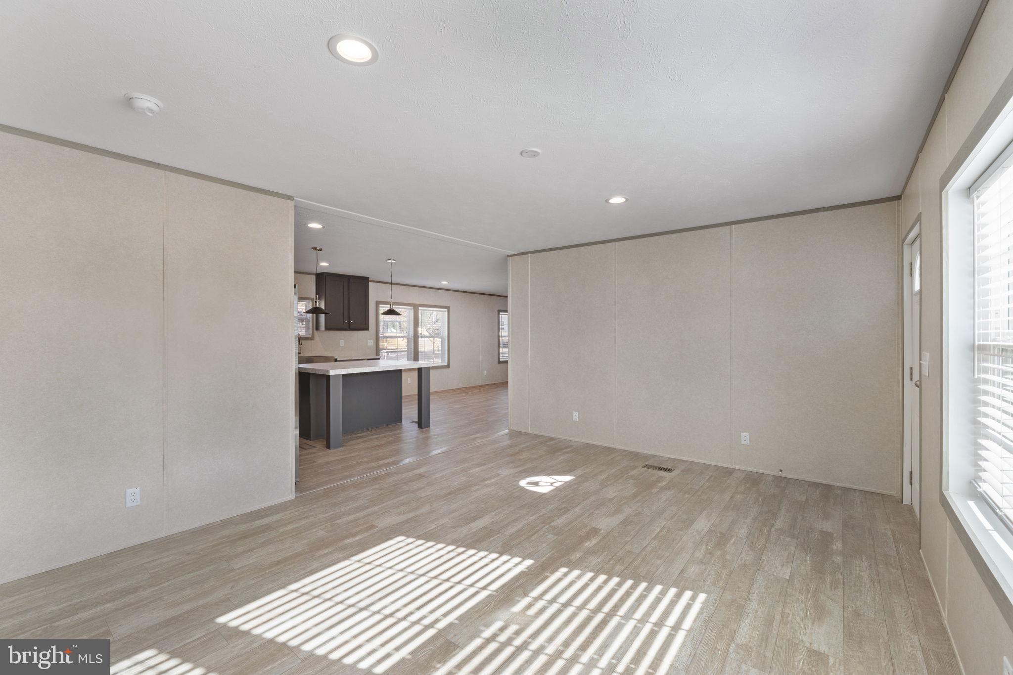 TOWN OF GORDONSVILLE - Residential