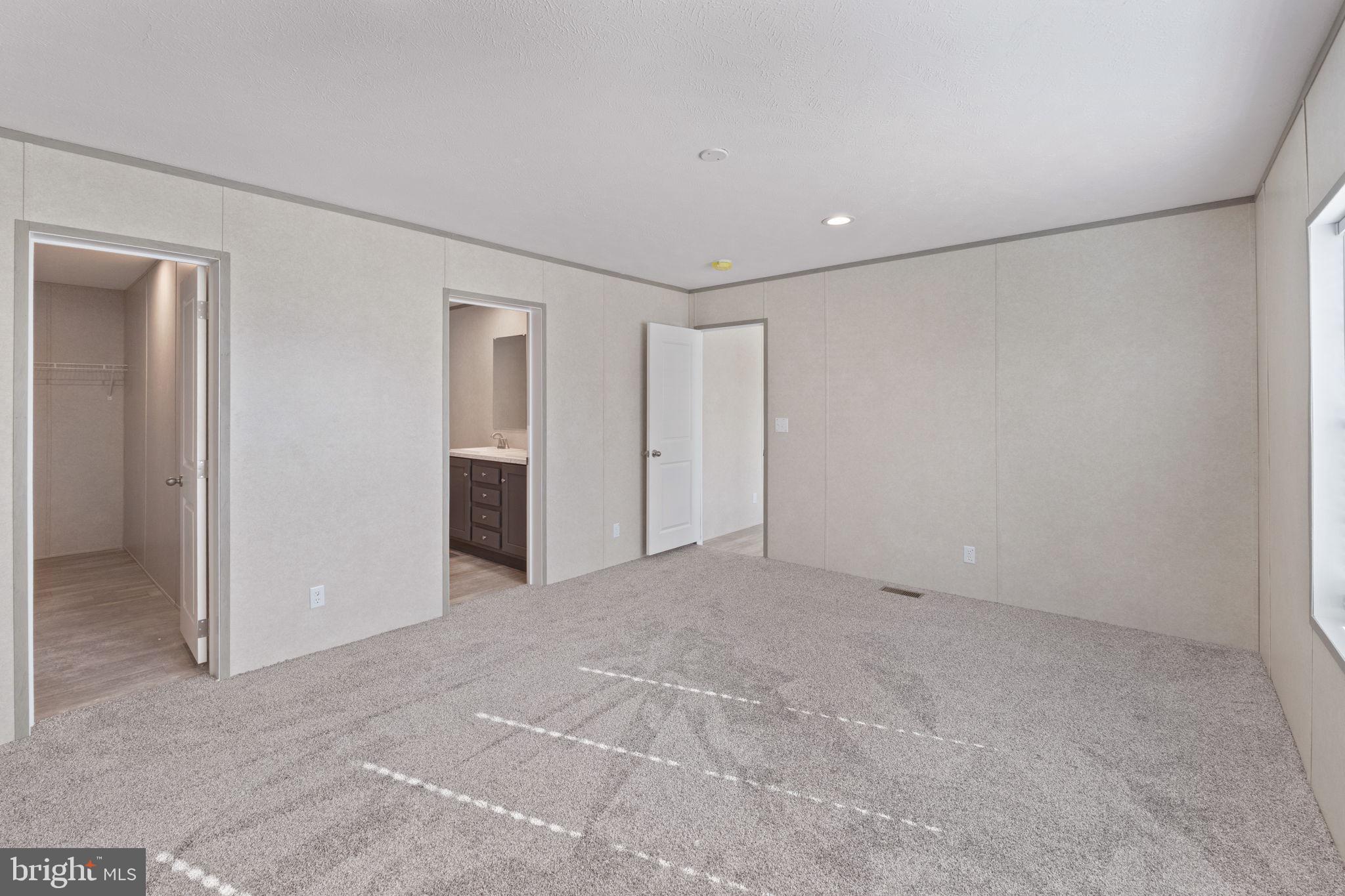 TOWN OF GORDONSVILLE - Residential