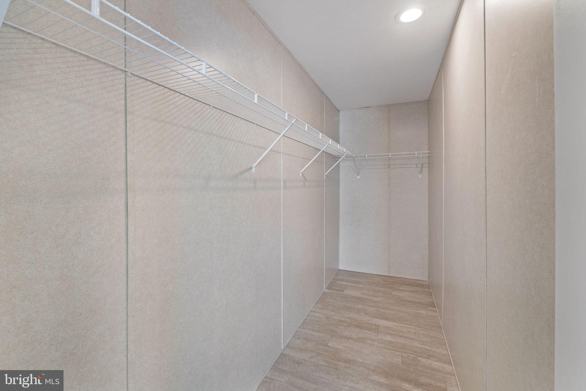 TOWN OF GORDONSVILLE - Residential