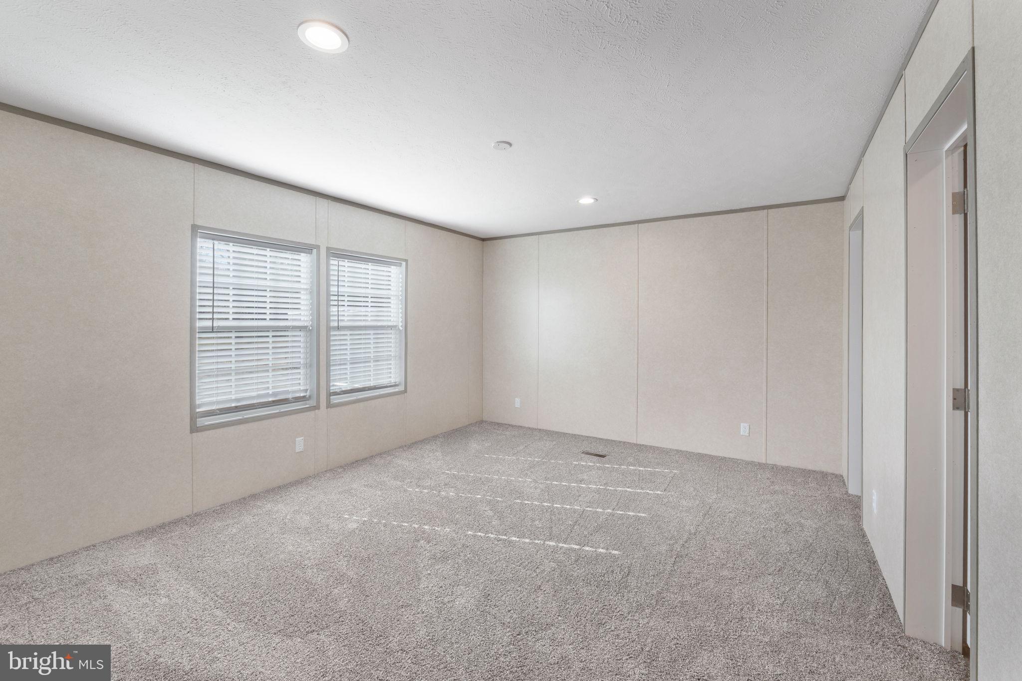 TOWN OF GORDONSVILLE - Residential