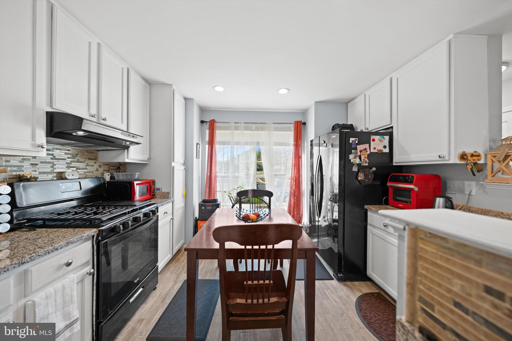 FOREST PARK - Residential