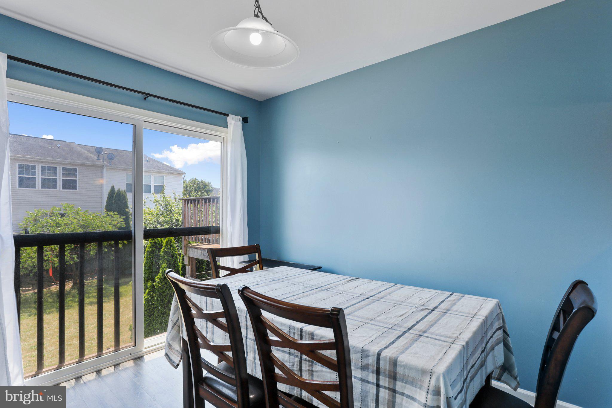 RIVERSIDE VILLAGES - Residential