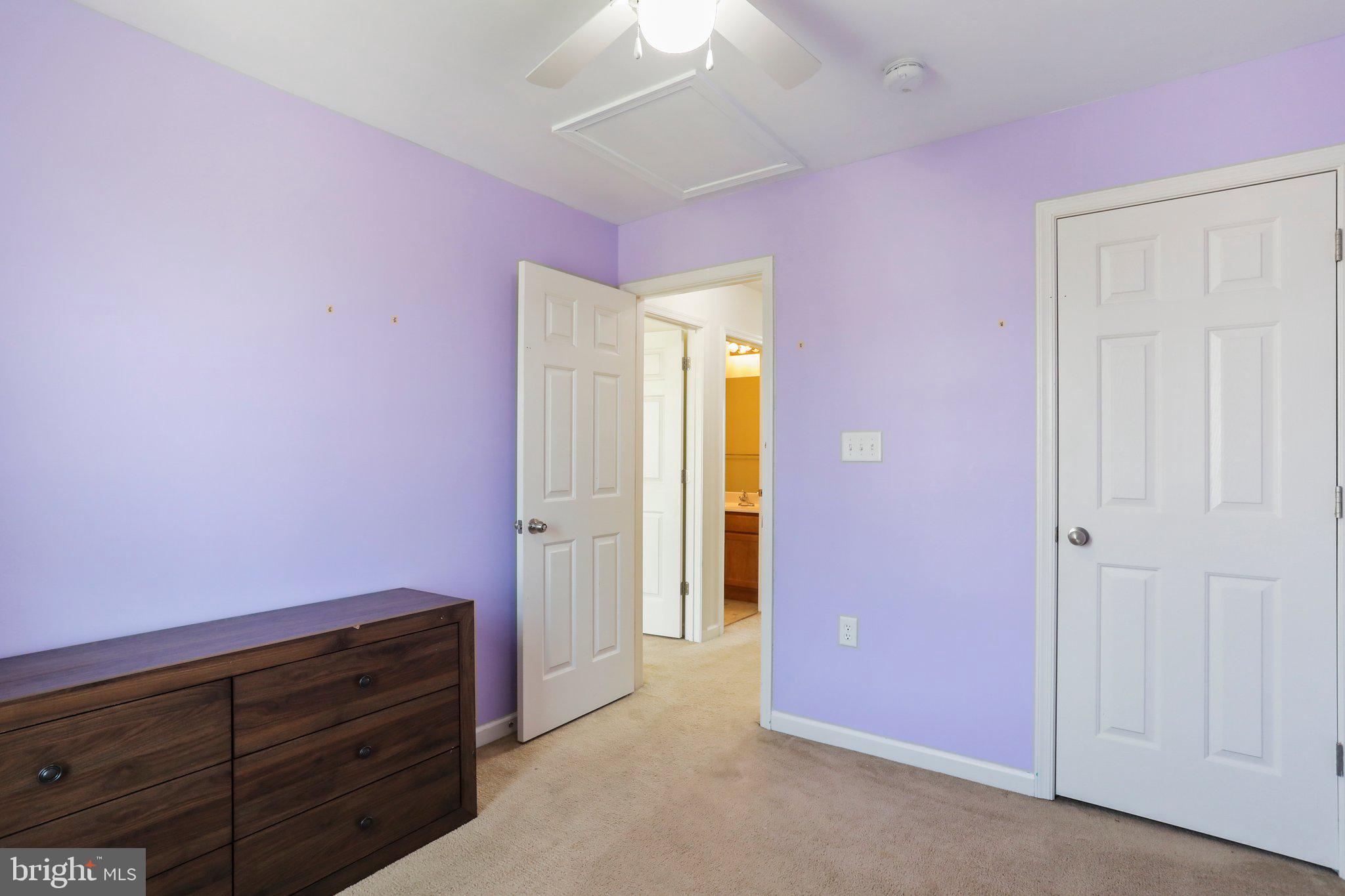 RIVERSIDE VILLAGES - Residential