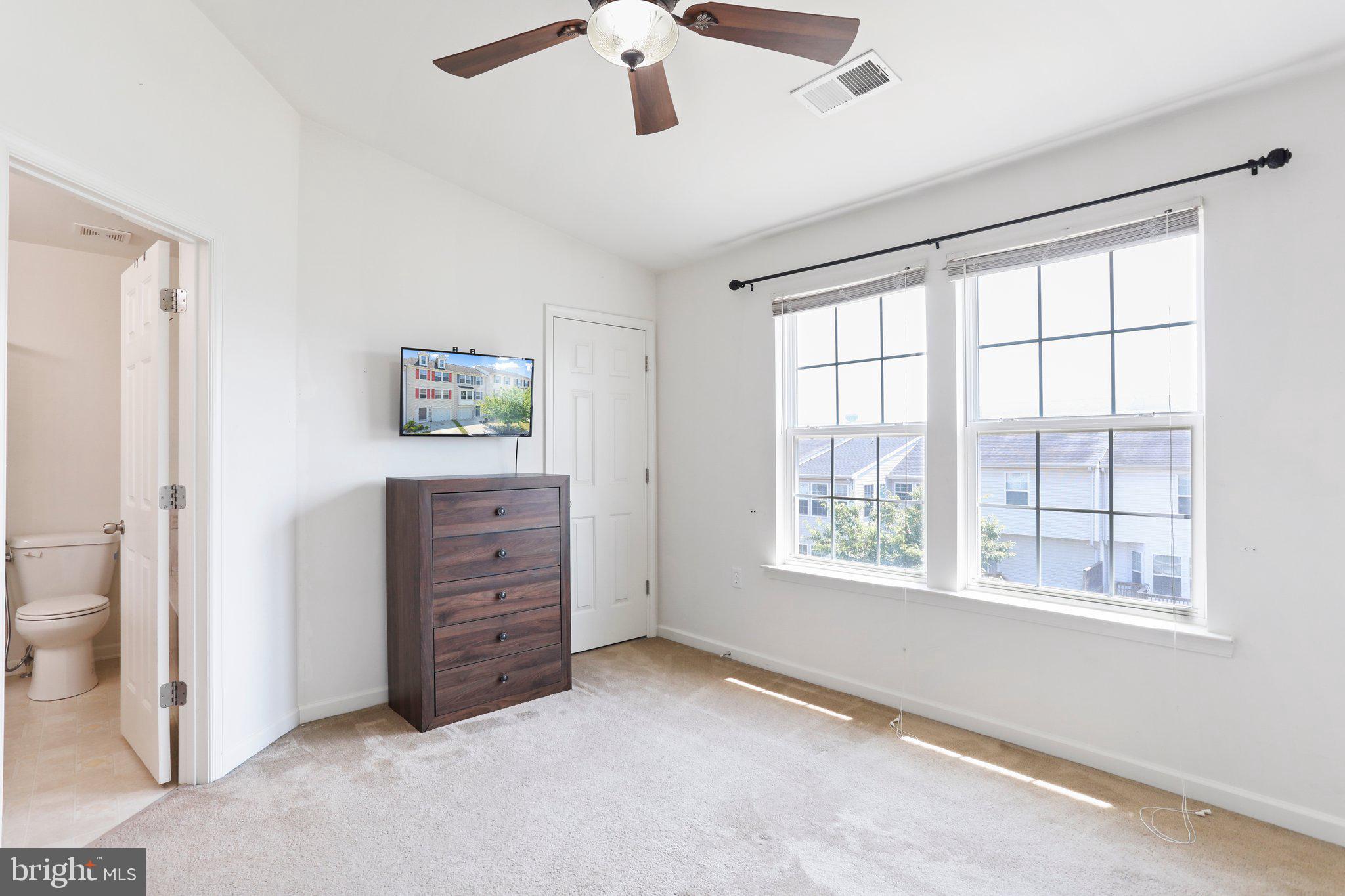 RIVERSIDE VILLAGES - Residential