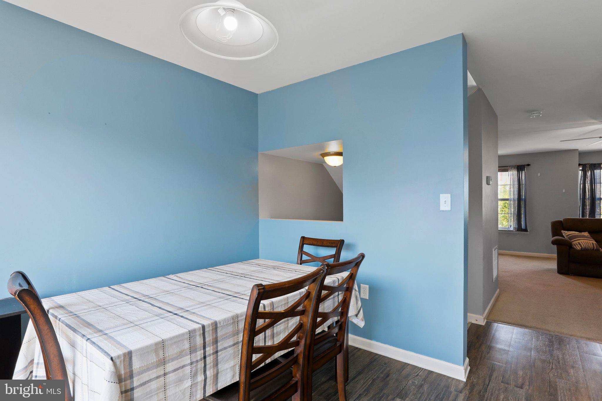 RIVERSIDE VILLAGES - Residential