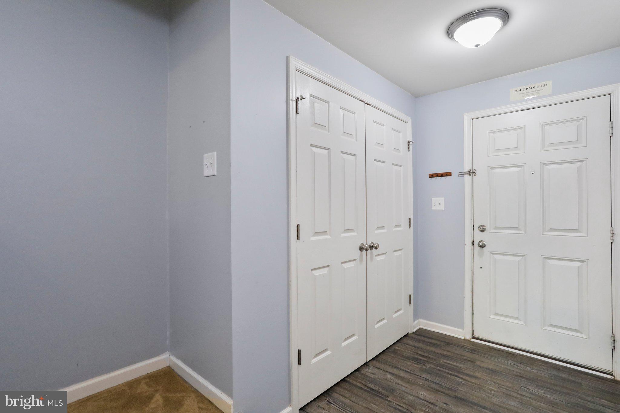 RIVERSIDE VILLAGES - Residential