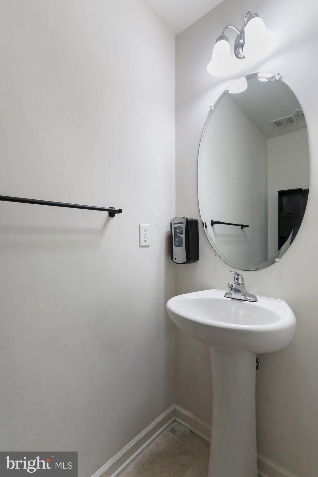 RIVERSIDE VILLAGES - Residential