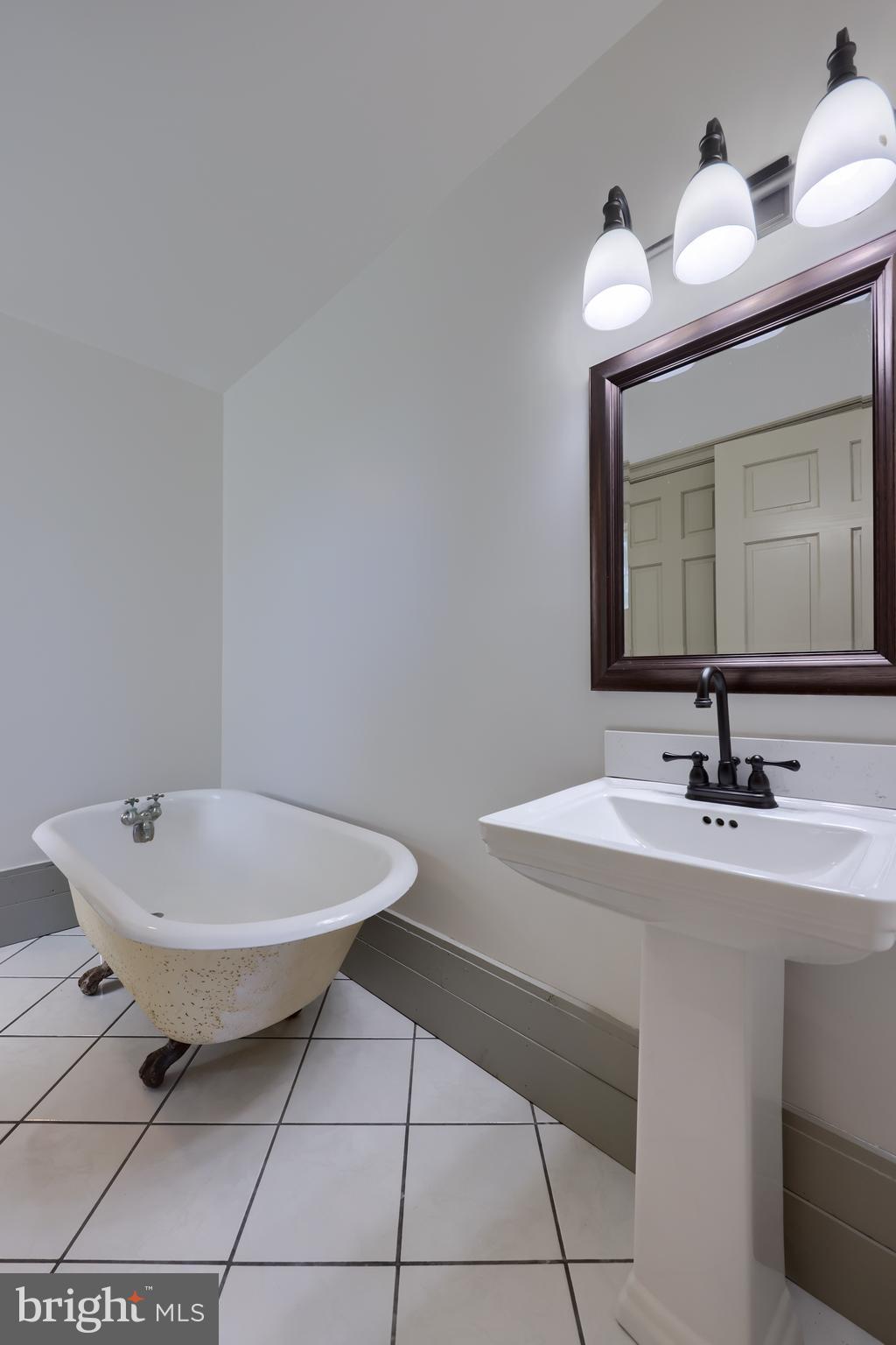 DONEGAL - Residential