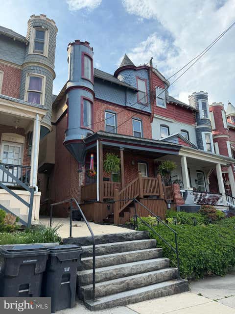 Townhouse For Sale - 909 N Van Buren Street<br/> WILMINGTON, DE 19806