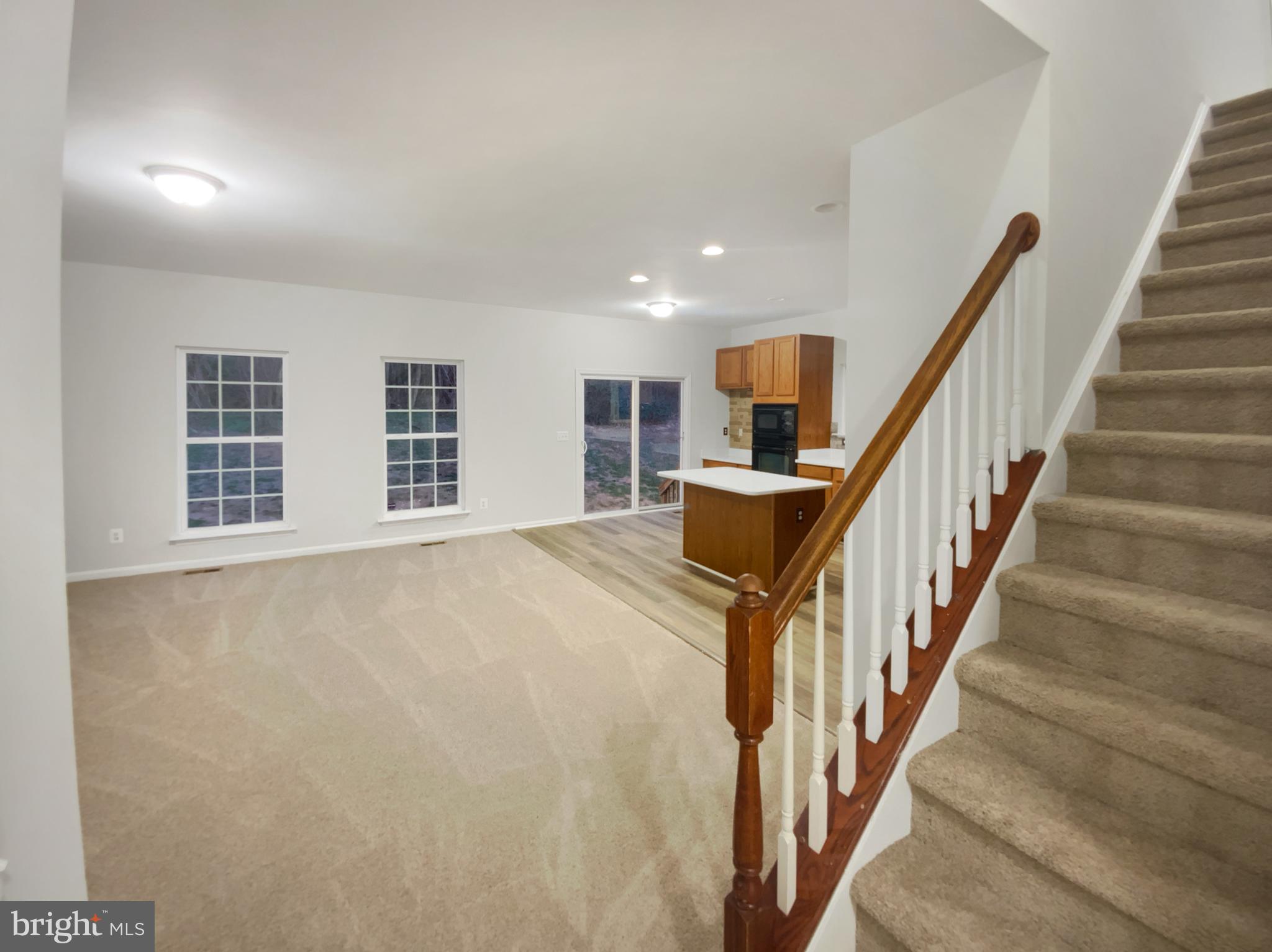 RIVER WALK - Residential