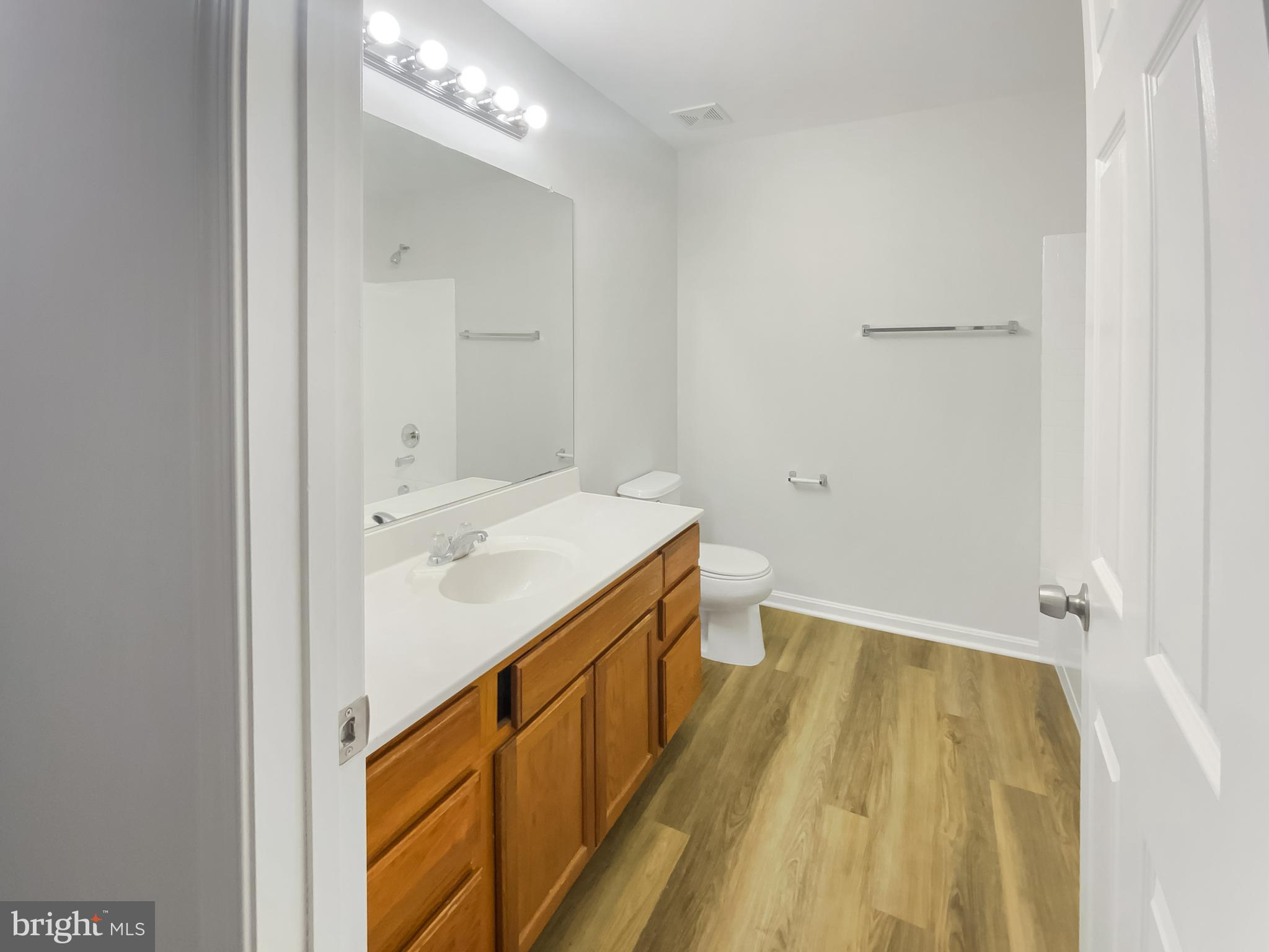 RIVER WALK - Residential