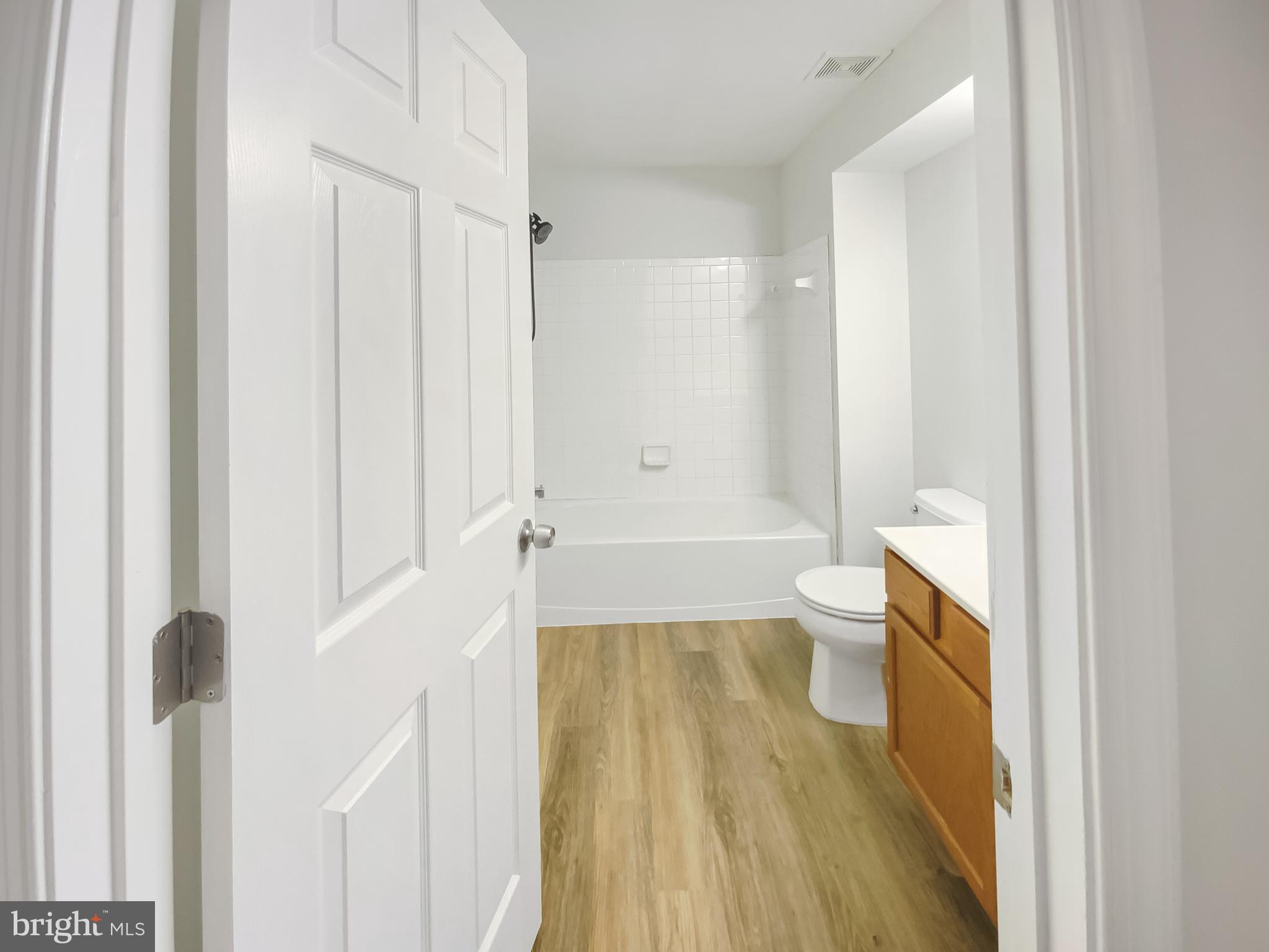 RIVER WALK - Residential