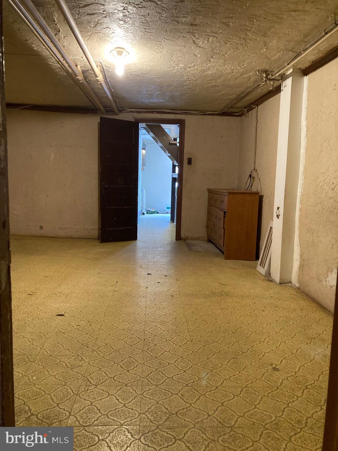 MAYFAIR - Residential