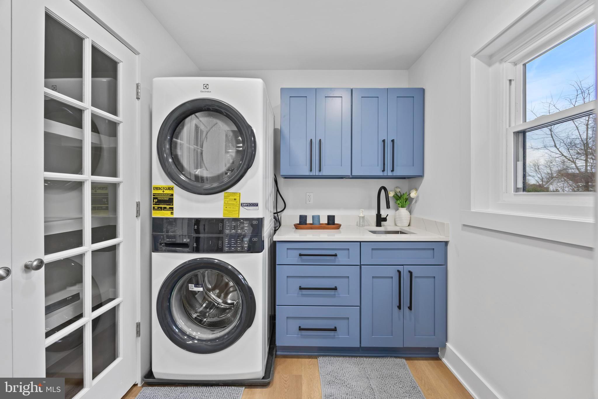 STERLING  PARK - Residential