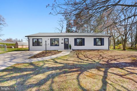 708 W JASPER COURT STERLING VA 20164