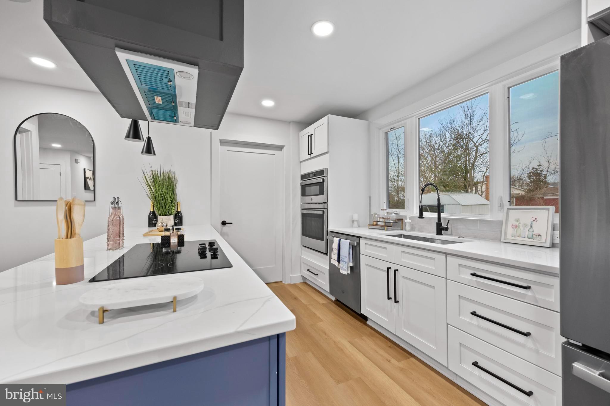 STERLING  PARK - Residential