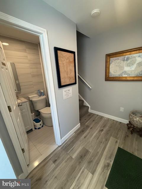 1303 VINCENT PLACE 15