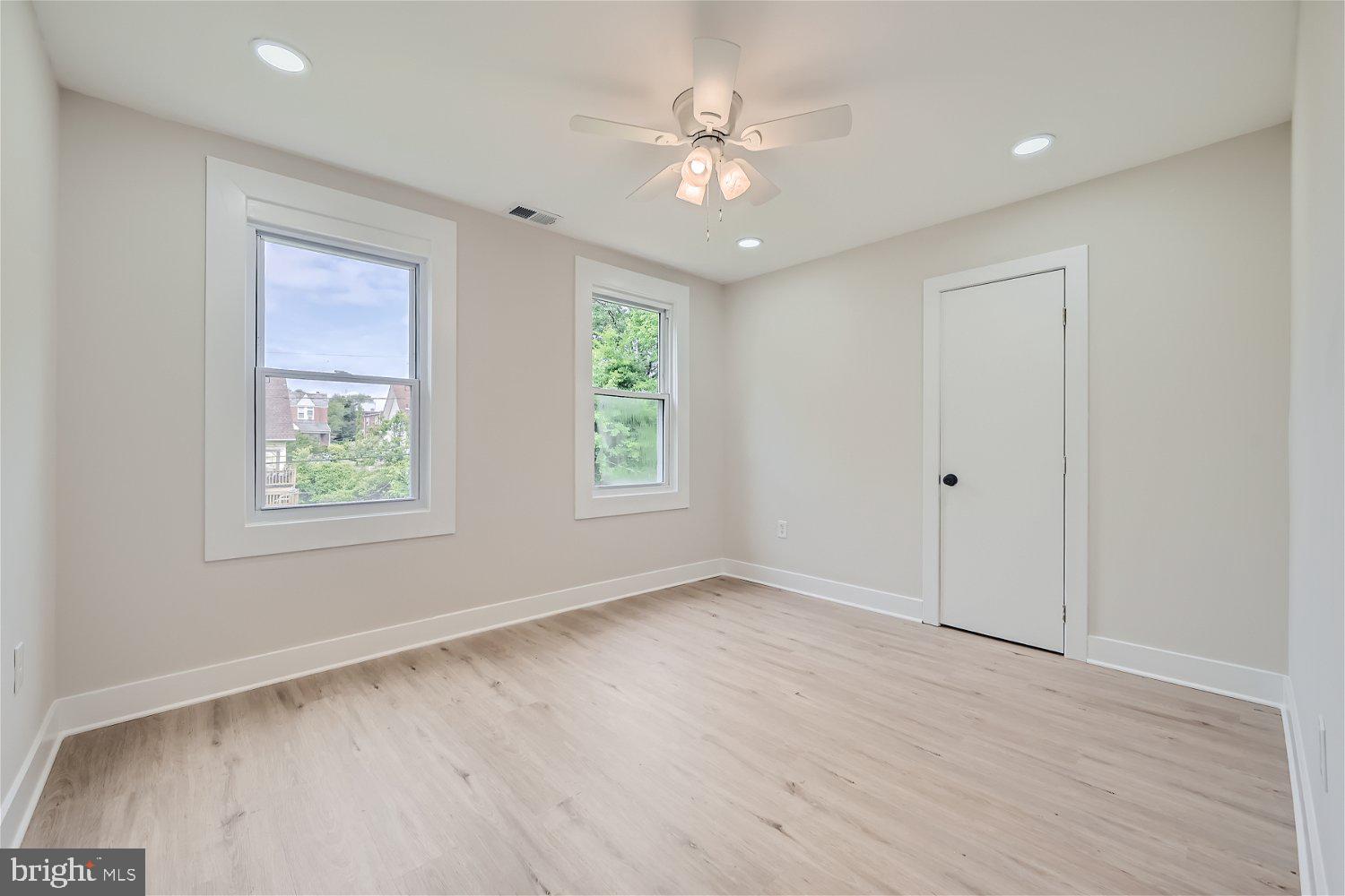 GOVANS - Residential Lease