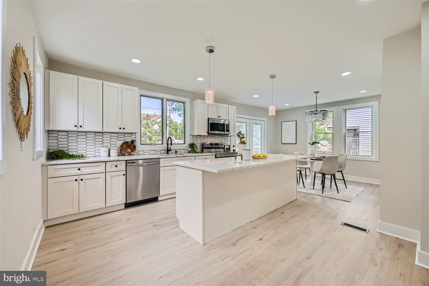 GOVANS - Residential Lease