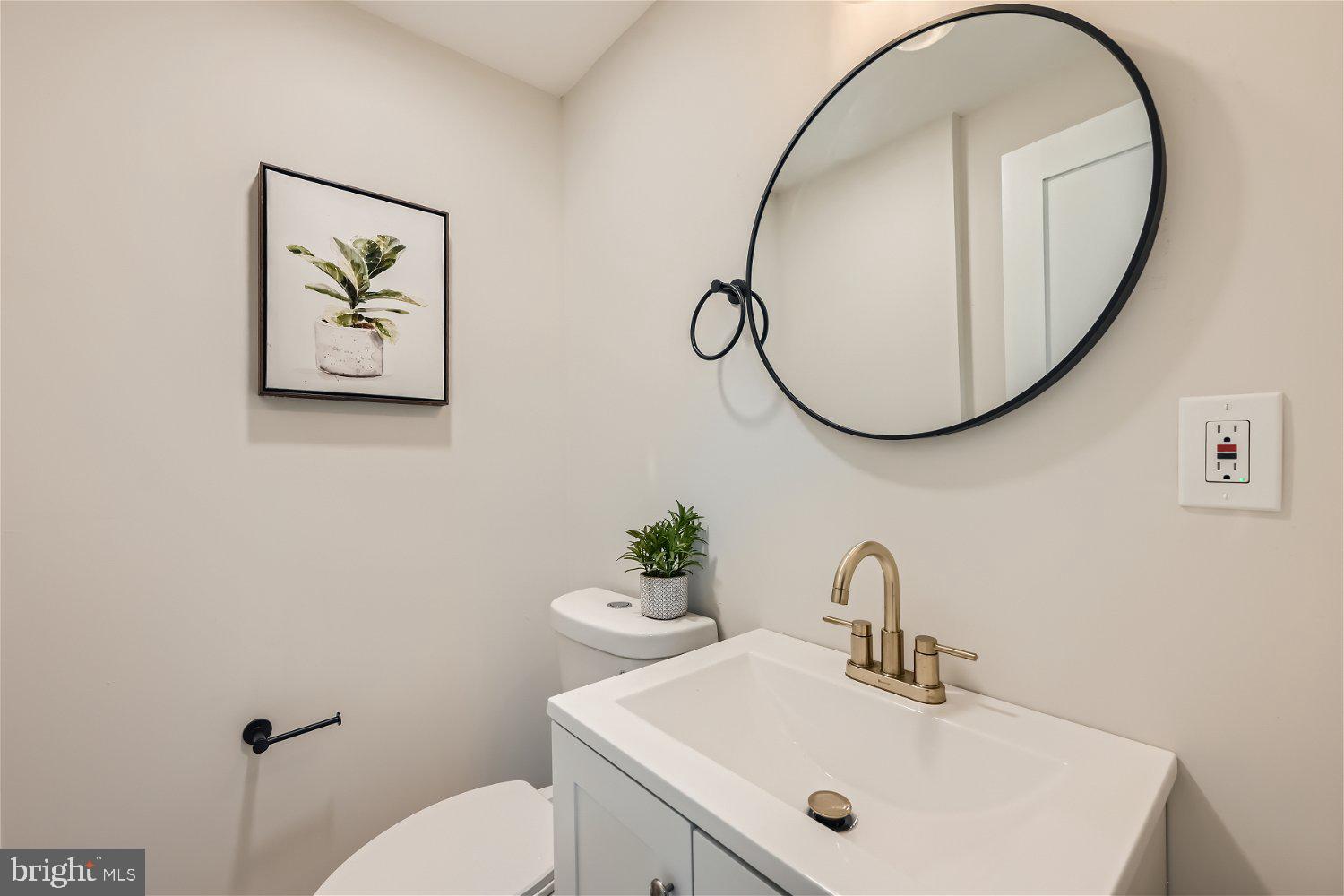 GOVANS - Residential Lease