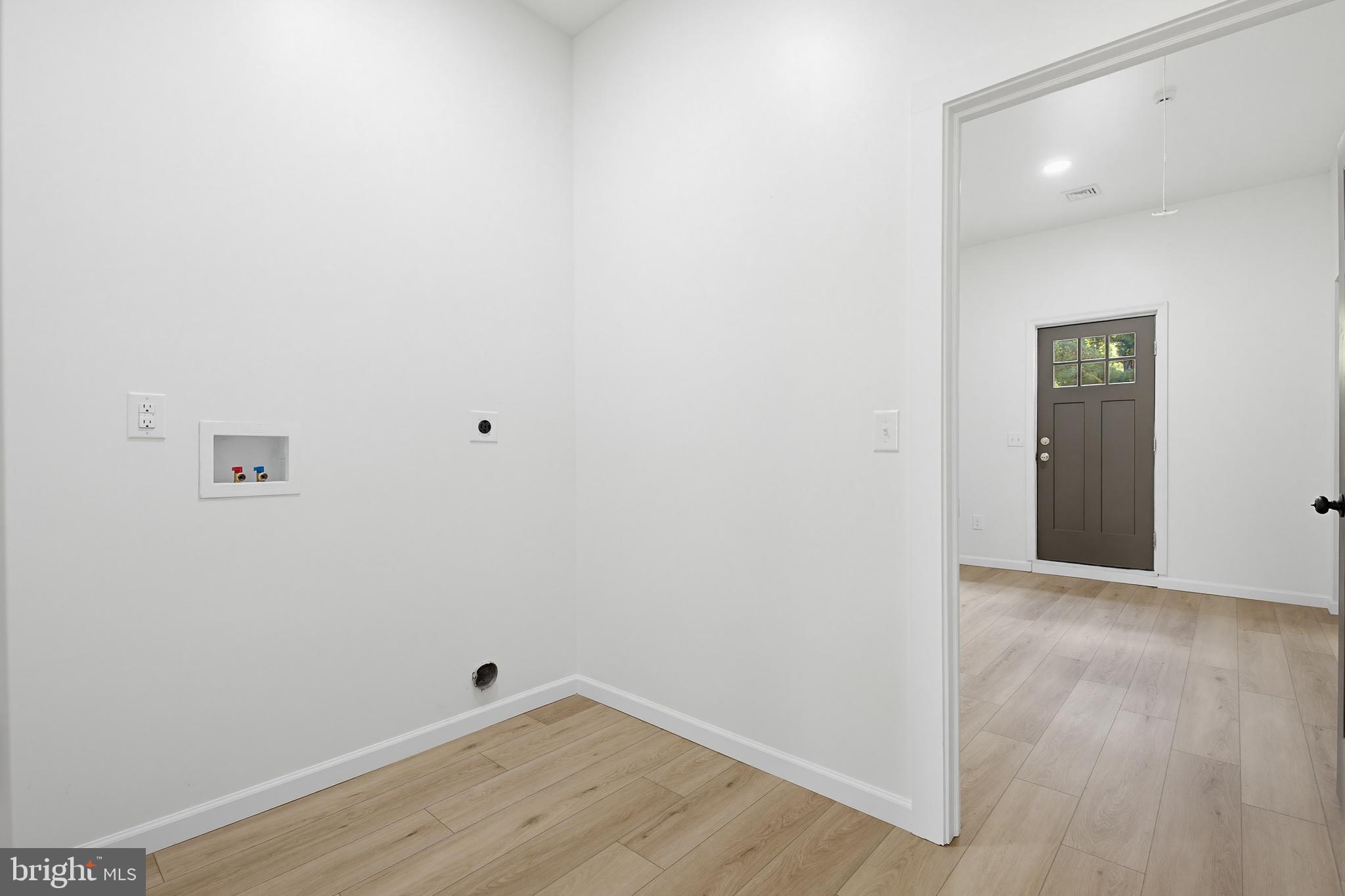 STEVENS - Residential