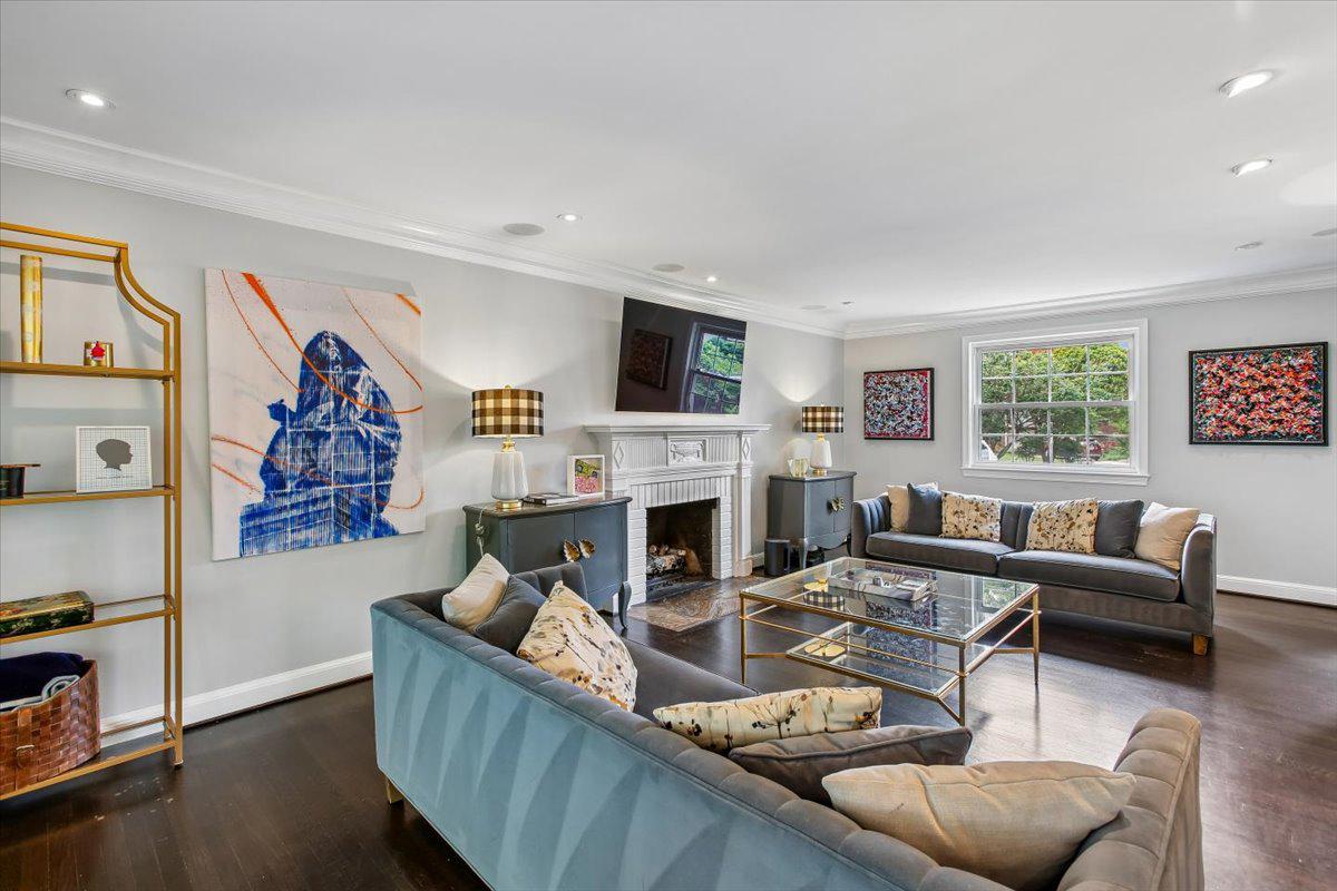 BEVERLEY HILLS - Residential
