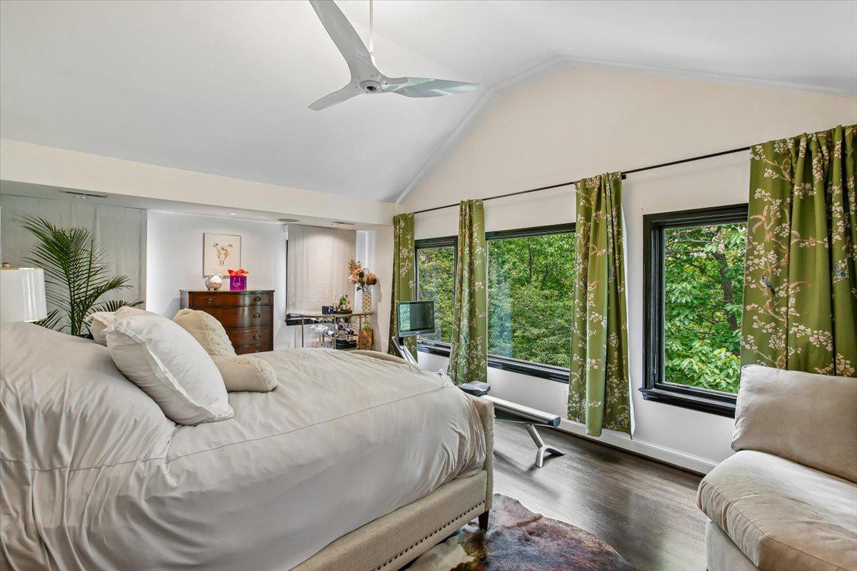BEVERLEY HILLS - Residential