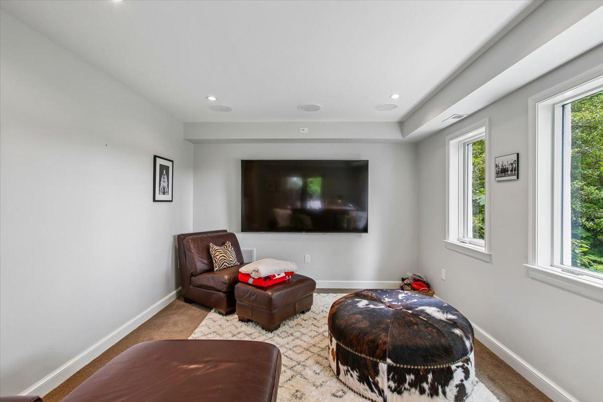 BEVERLEY HILLS - Residential