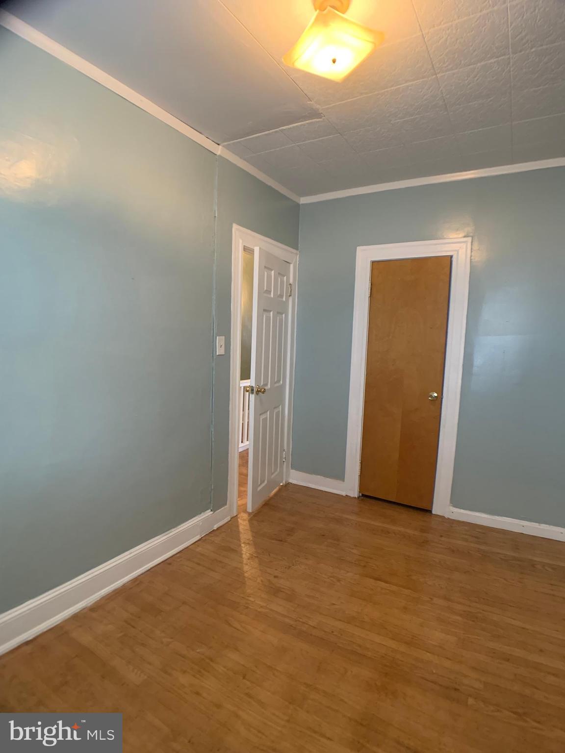 HIGHLANDTOWN - Residential