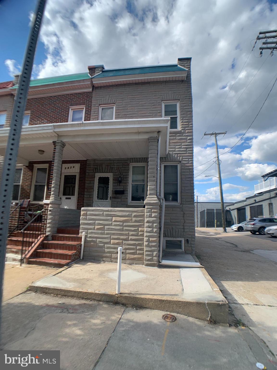 3838 BANK STREET