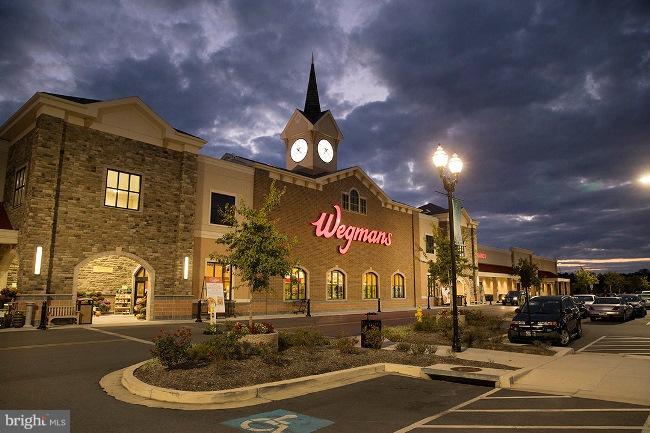 STONEHAVEN MEWS IN CROFTON VILLAGE - Residential