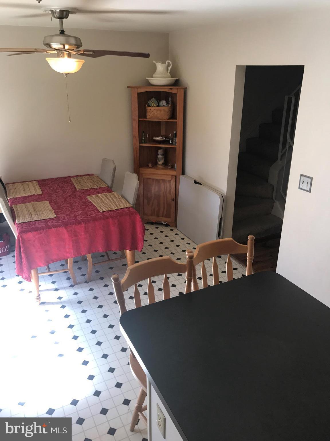 STONEHAVEN MEWS IN CROFTON VILLAGE - Residential