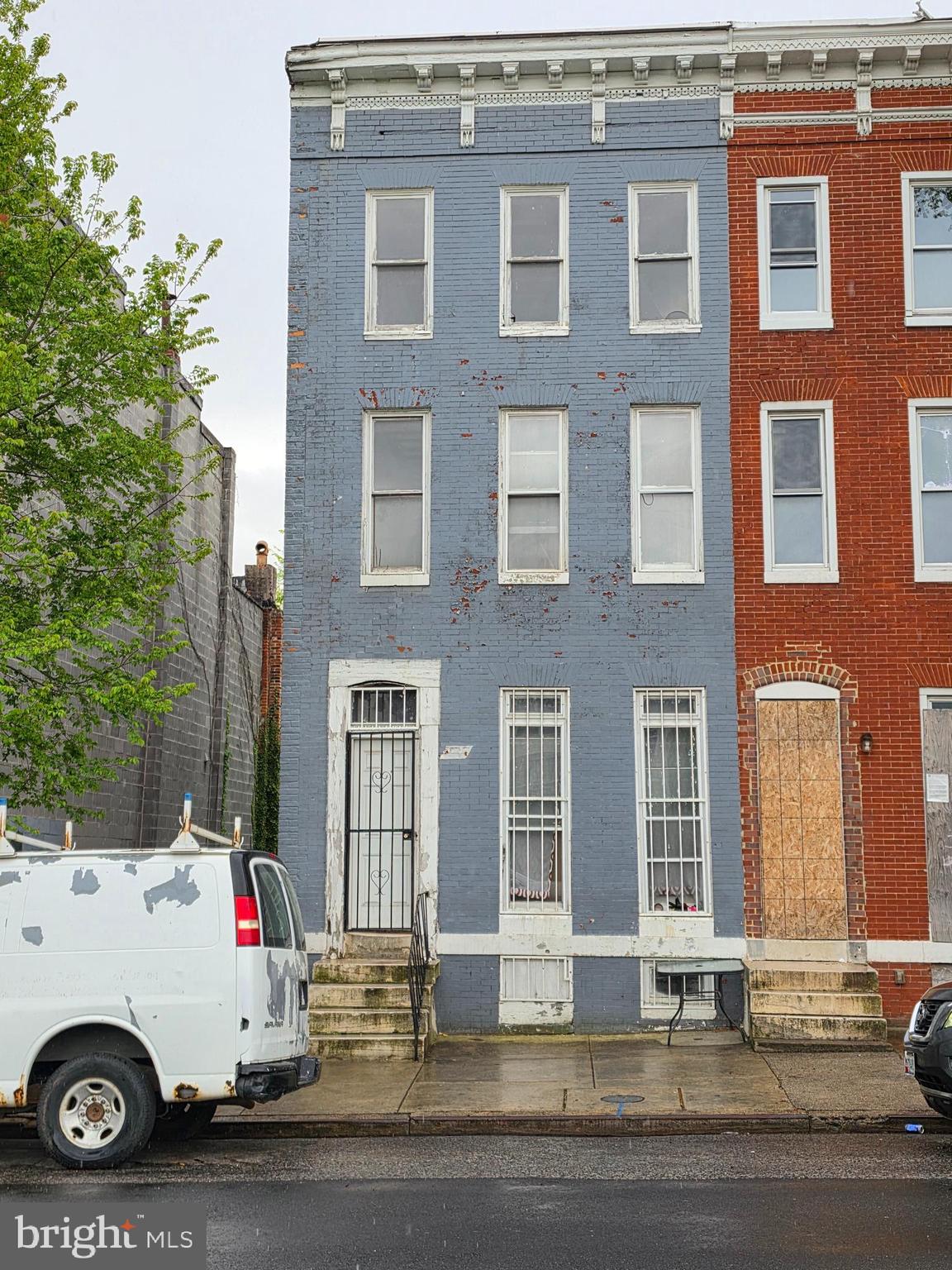 SANDTOWN-WINCHESTER - Residential