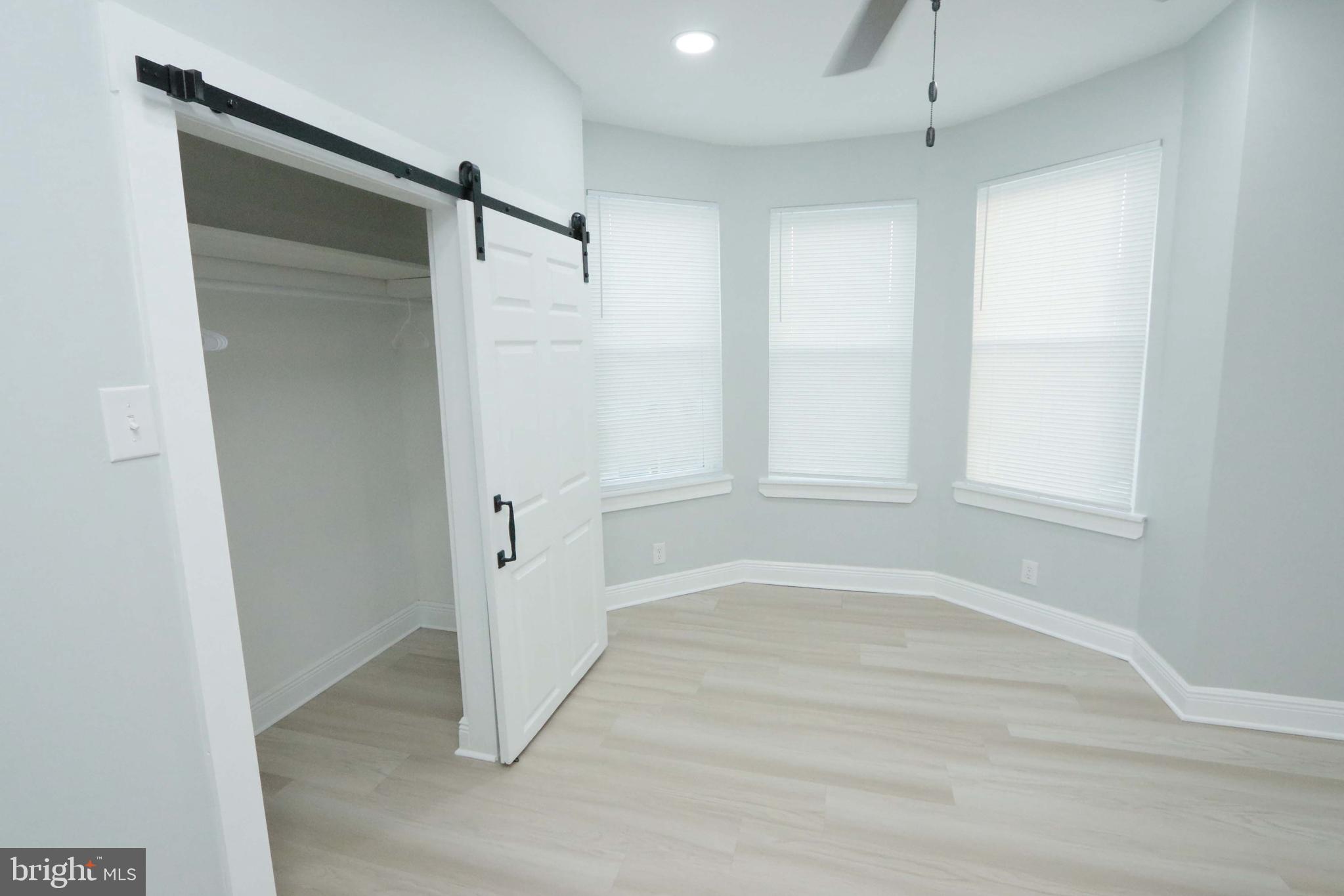 PORT RICHMOND - Residential