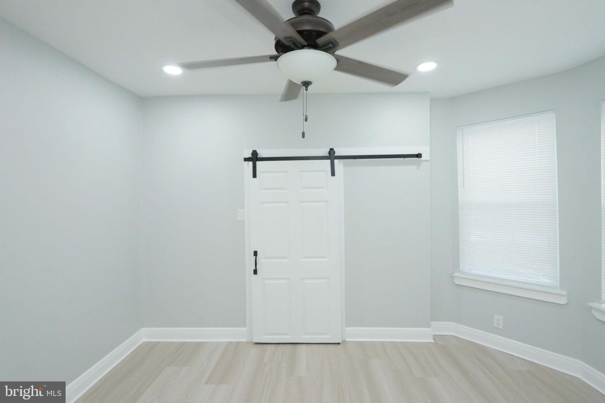 PORT RICHMOND - Residential