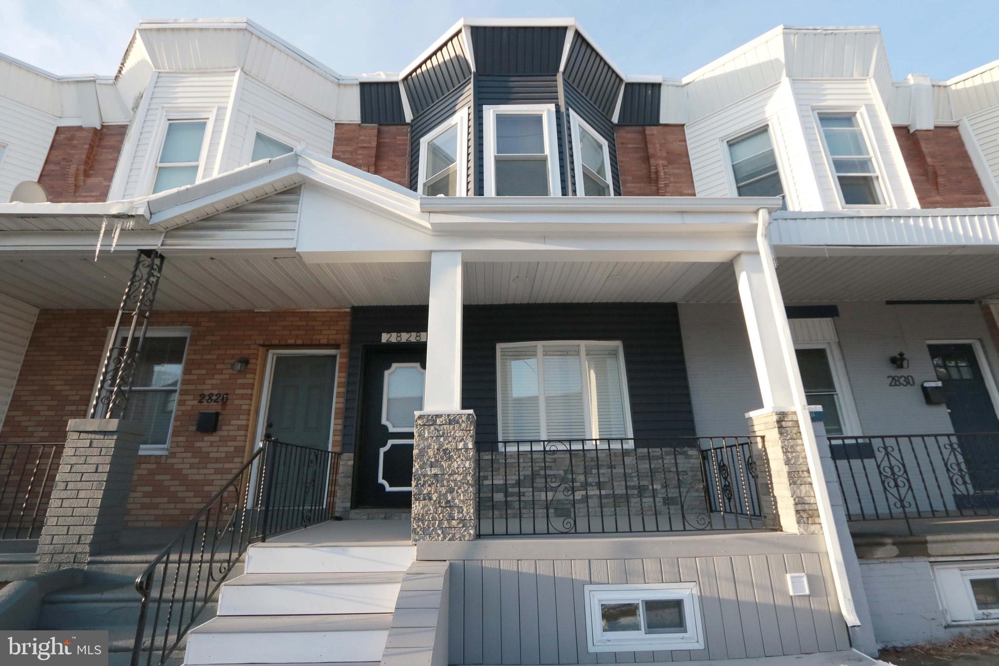 PORT RICHMOND - Residential